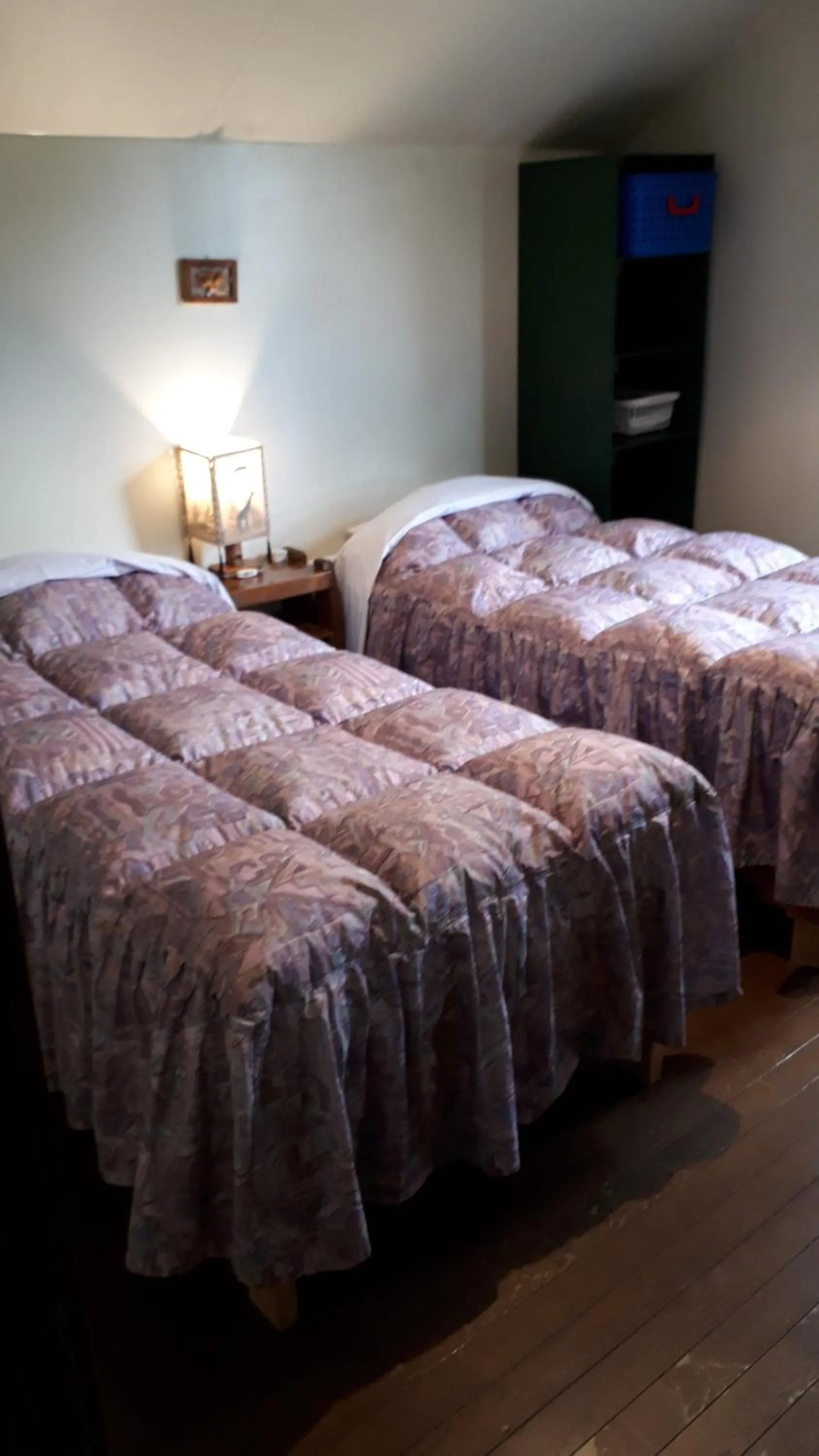 Bedroom, Bed in Bistare Kana