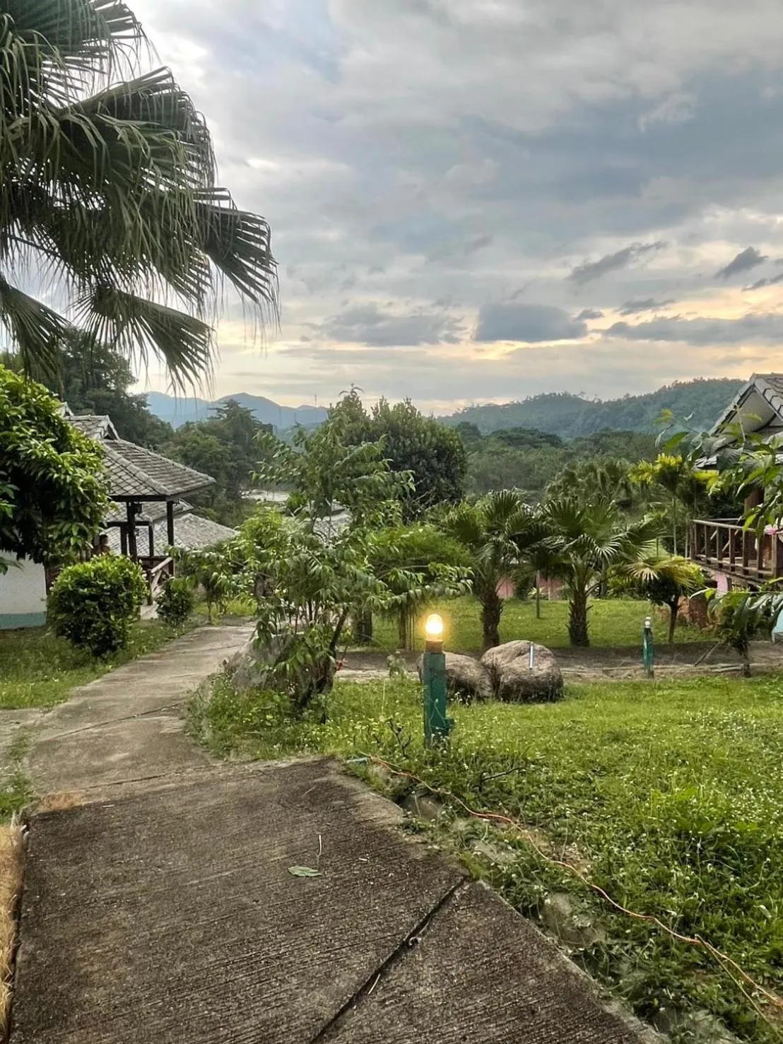 Pai Love & Baan Chonphao Resort