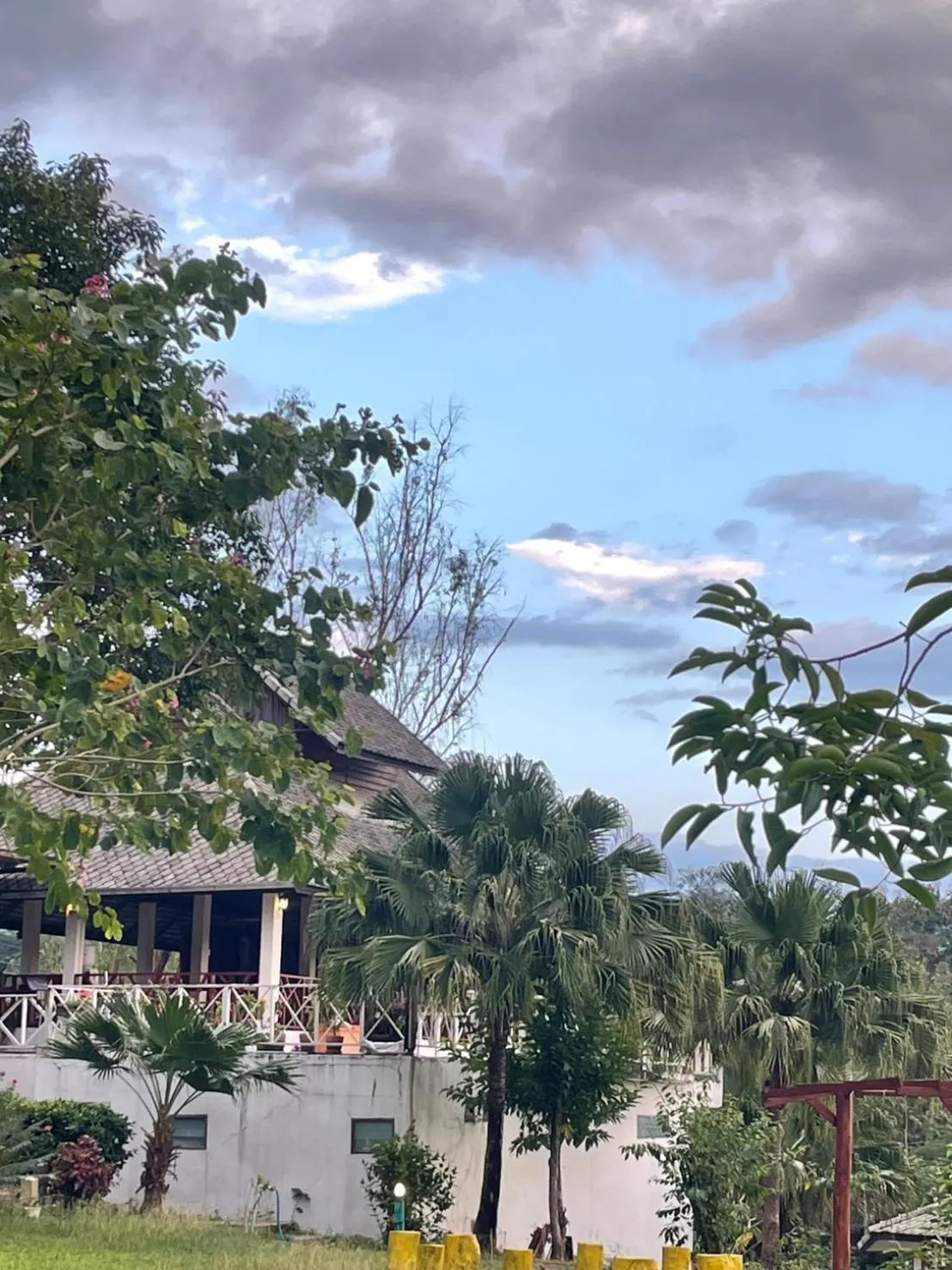 Pai Love & Baan Chonphao Resort