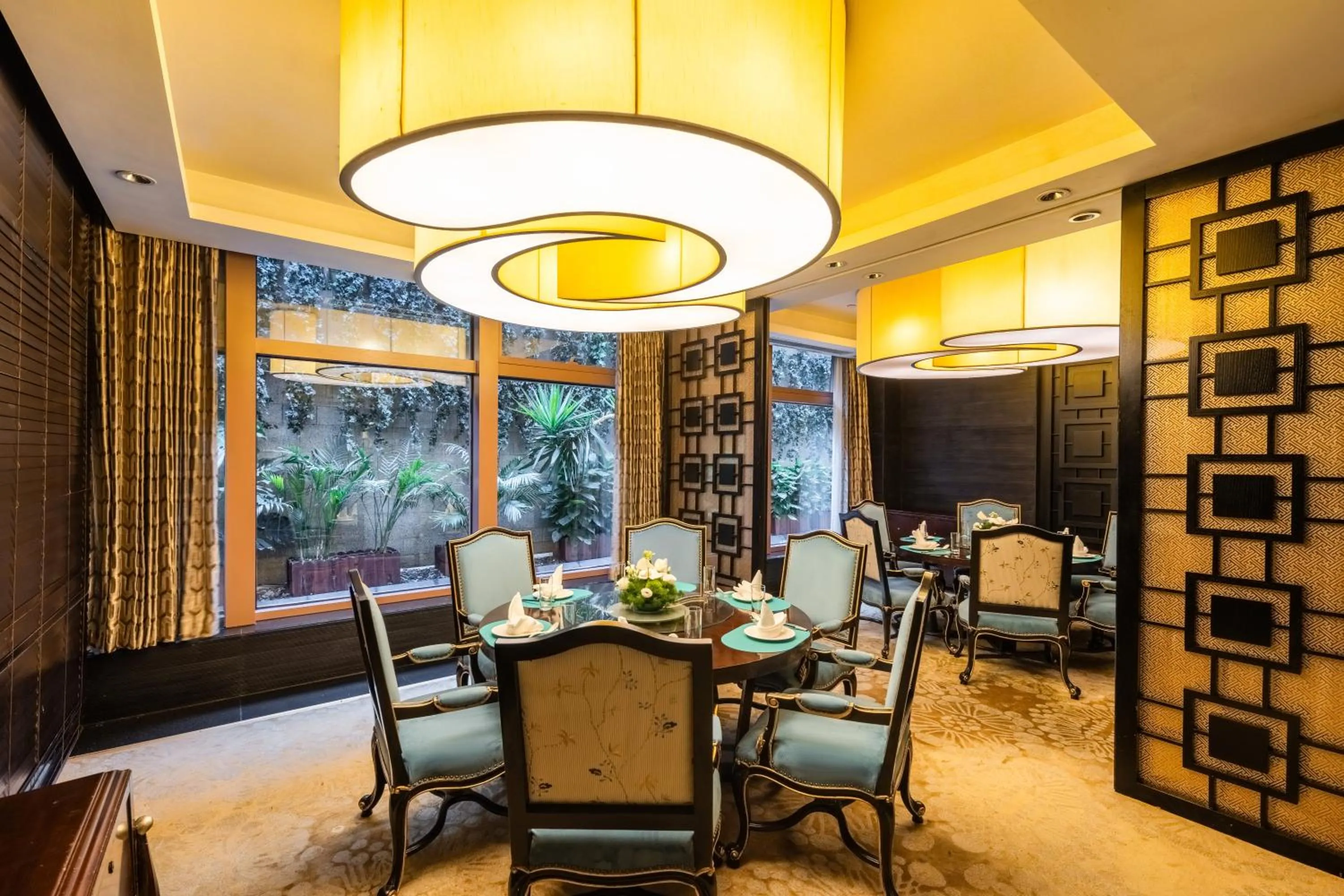 Restaurant/places to eat in Fairmont Beijing