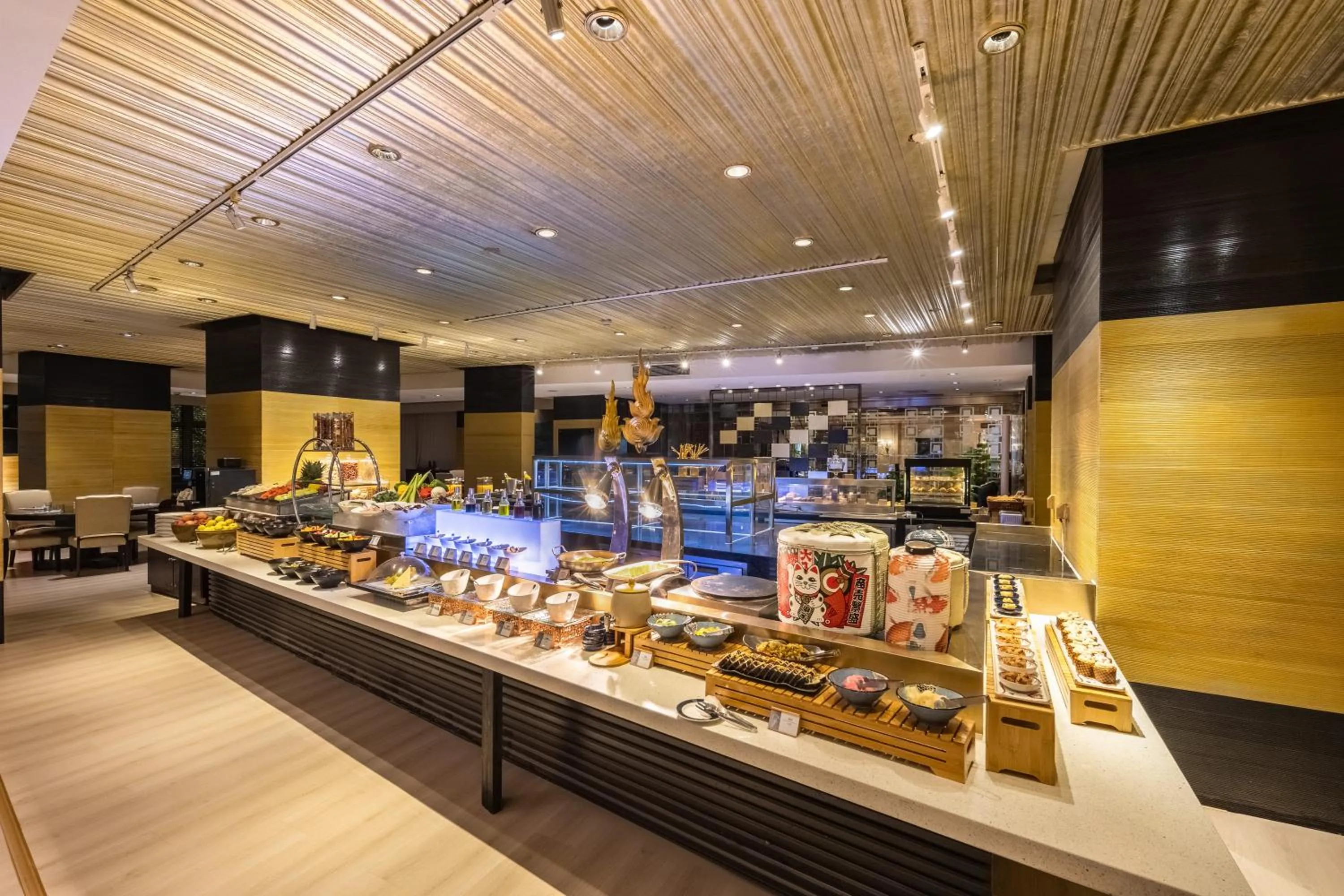 Restaurant/places to eat in Fairmont Beijing