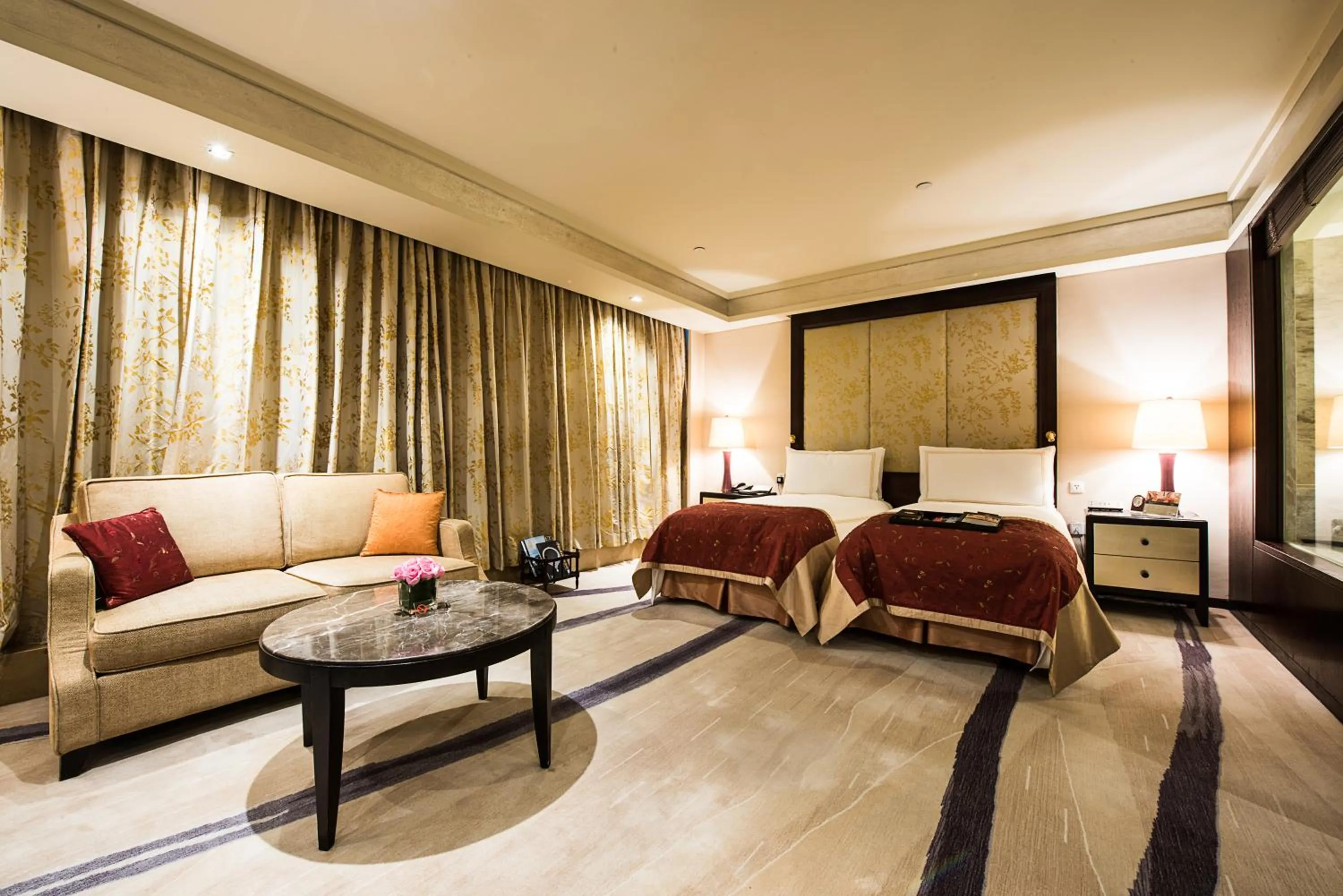 Photo of the whole room in Fairmont Beijing