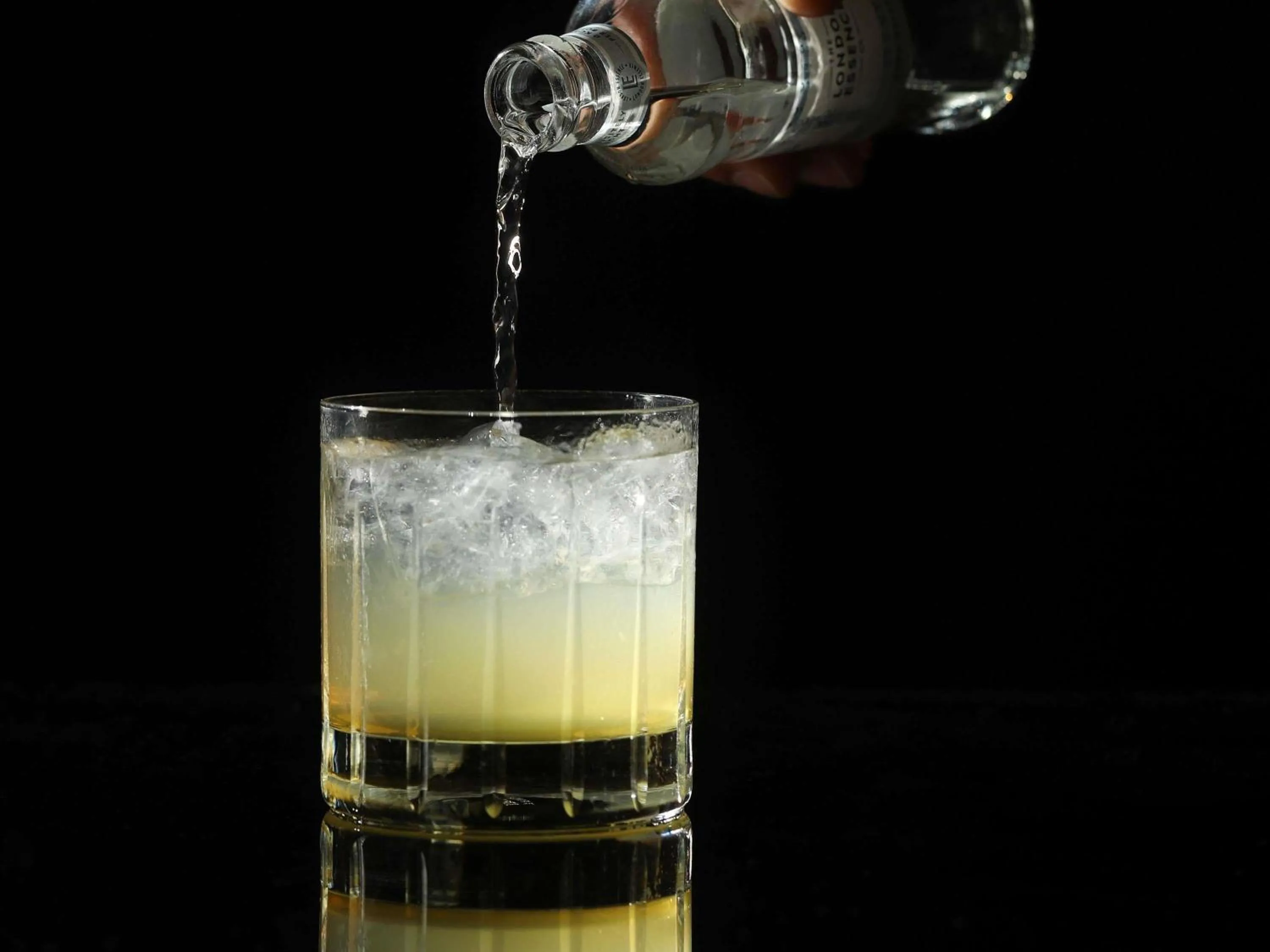 Lounge or bar in Fairmont Beijing