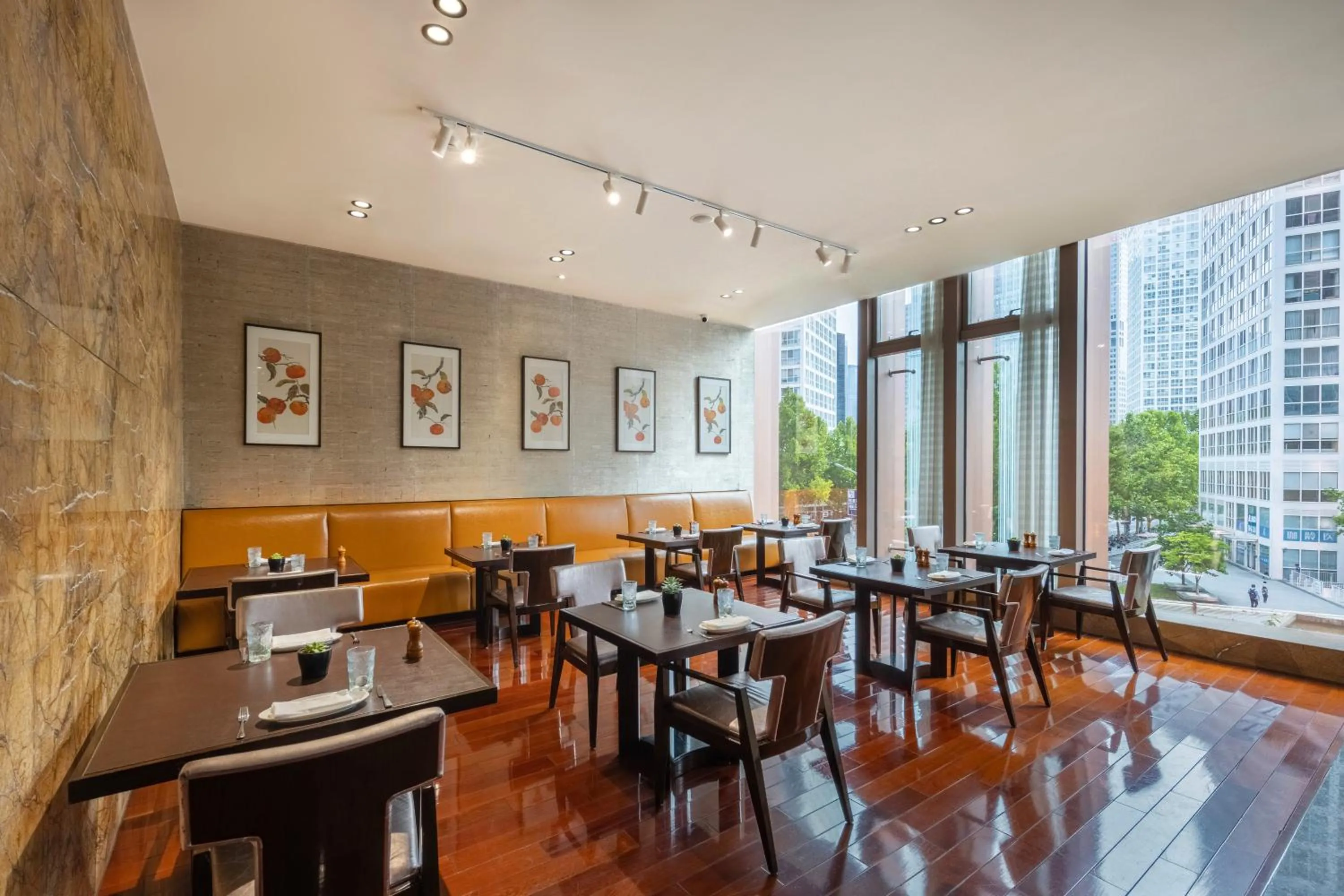 Restaurant/places to eat in Fairmont Beijing