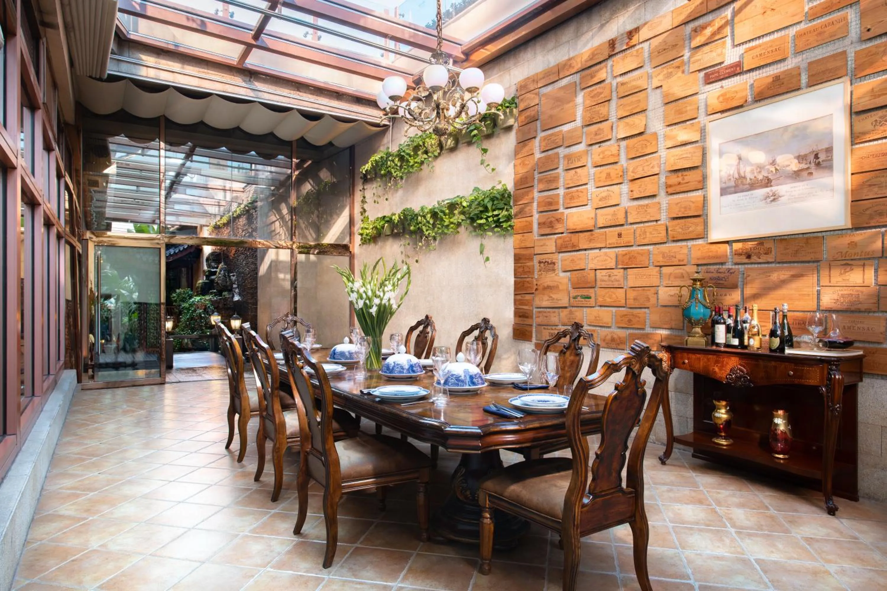 Restaurant/places to eat in Fairmont Beijing