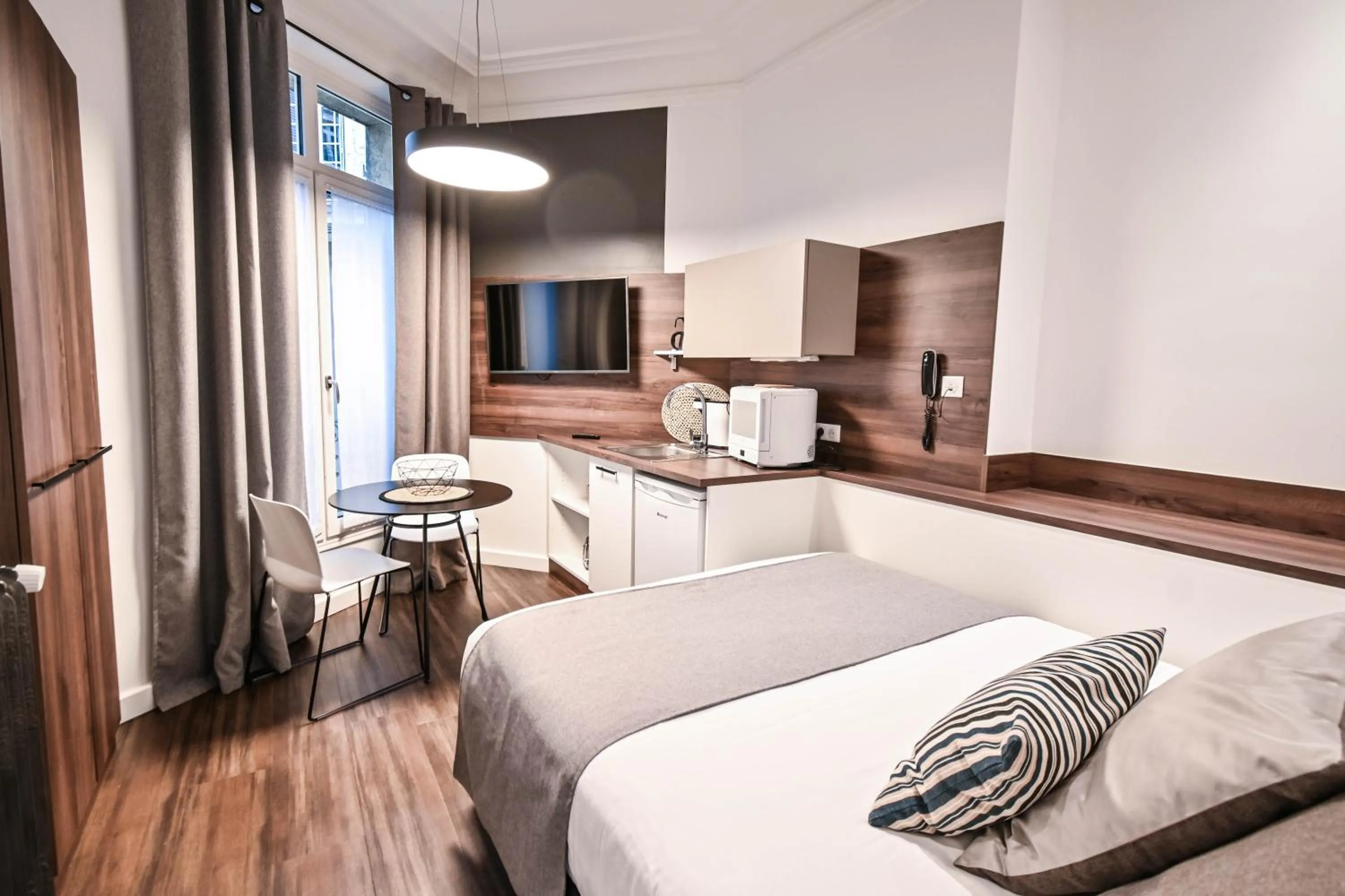 Bed in Les cles du 27 Paris