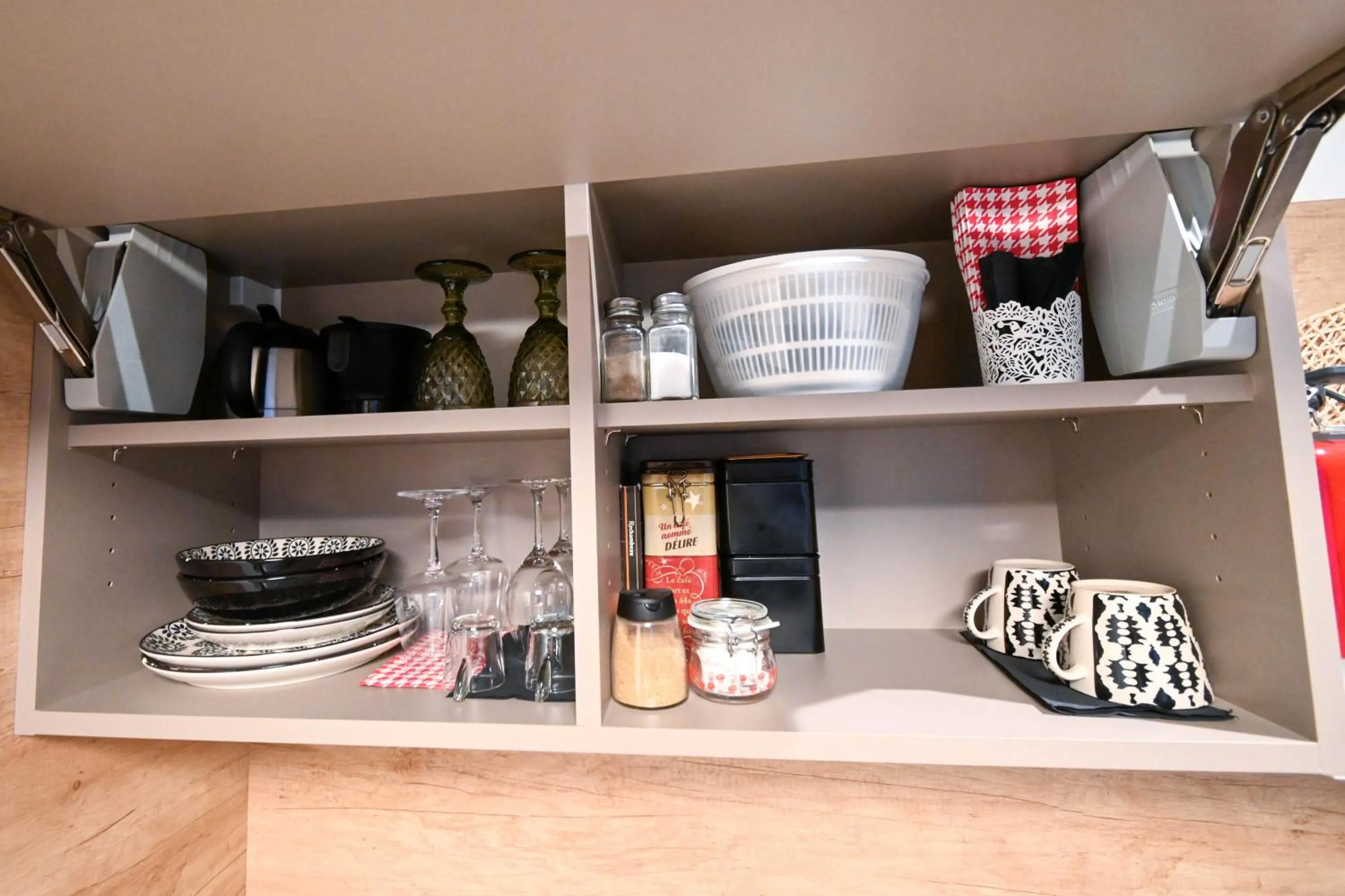 Kitchen or kitchenette in Les cles du 27 Paris