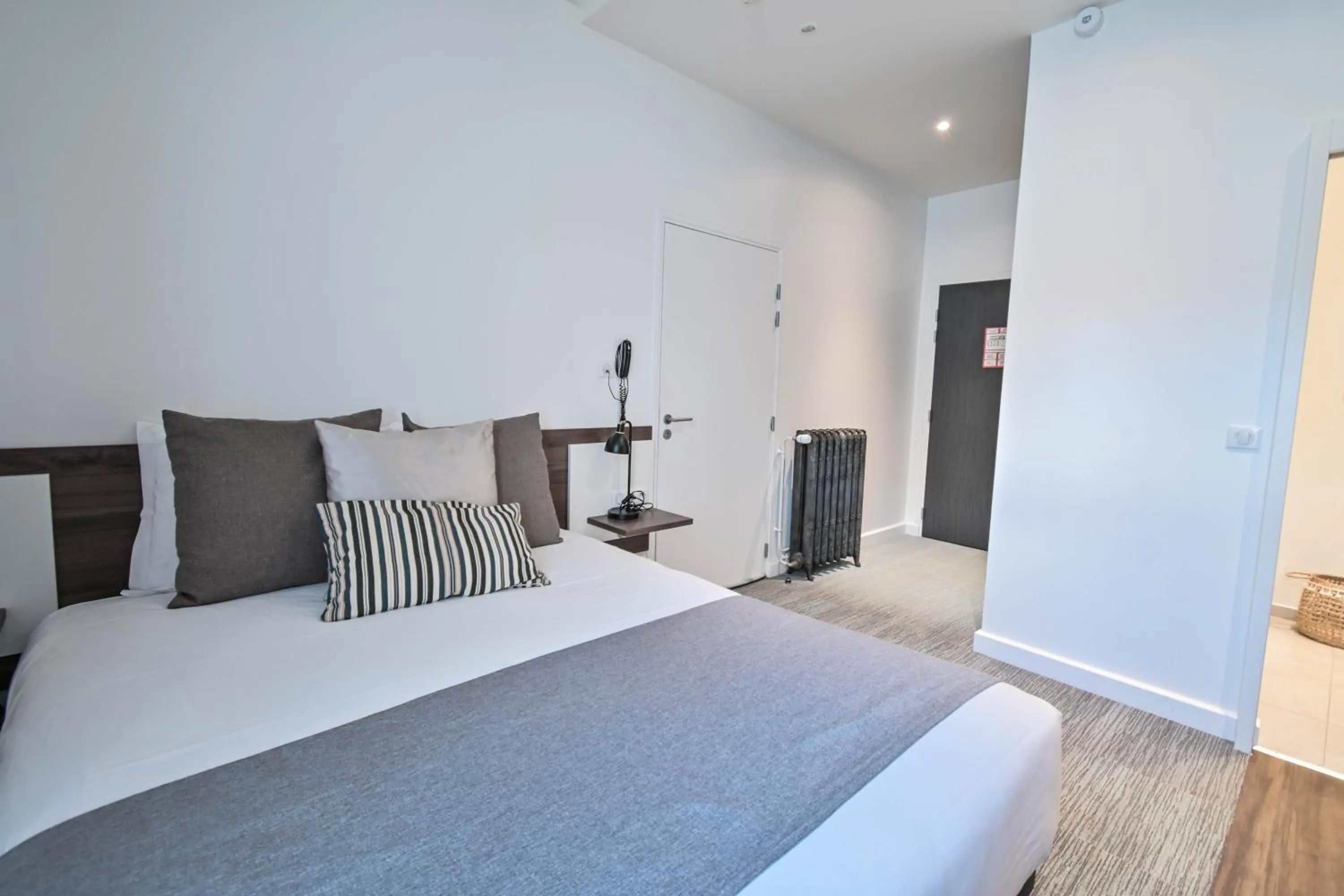 Bed in Les cles du 27 Paris