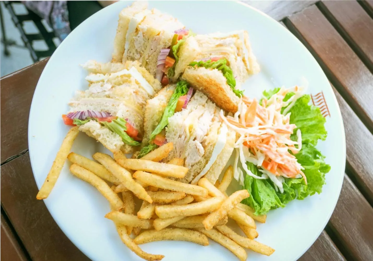 Food and drinks in Colombo City Hotels (Pvt) Ltd