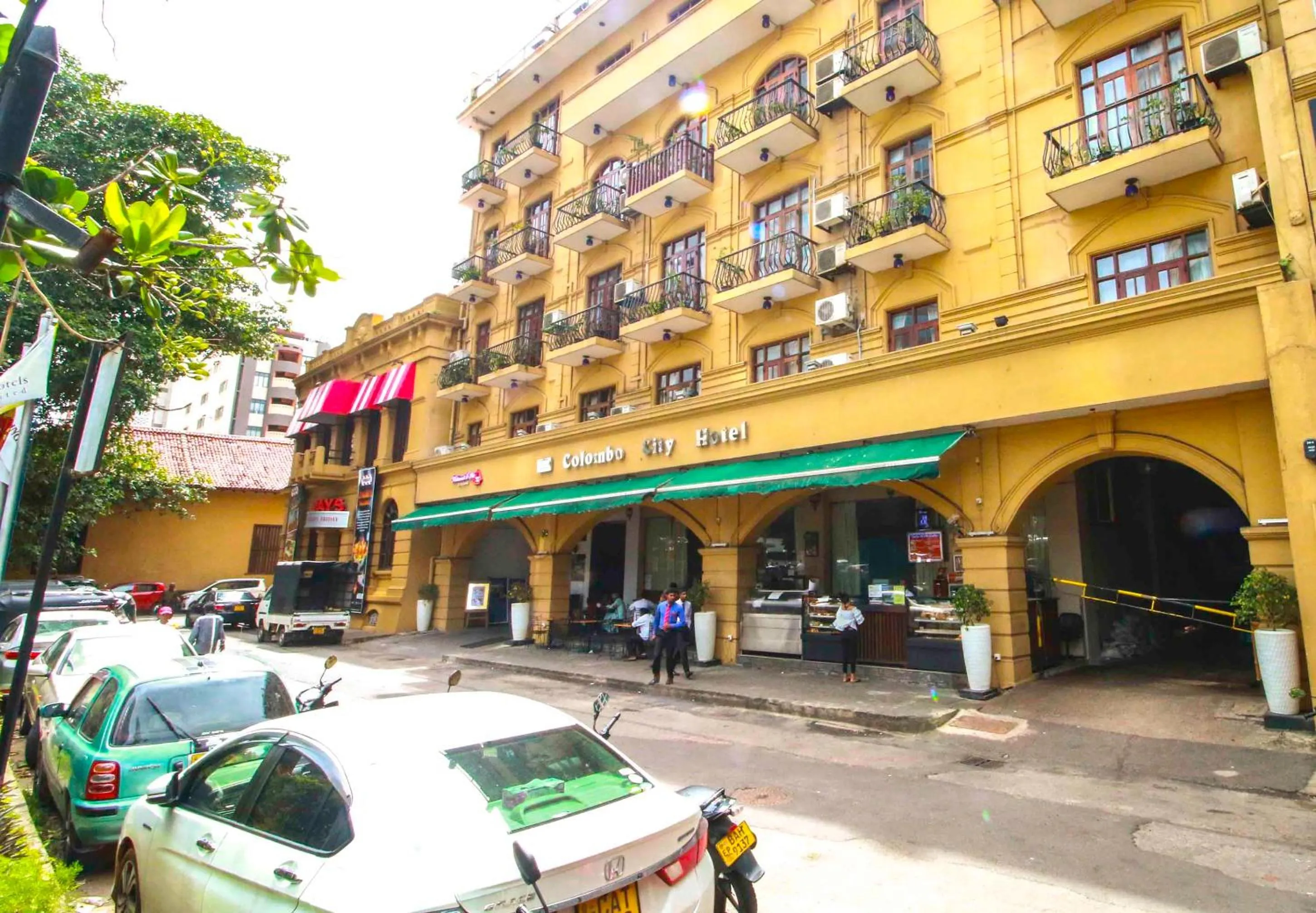 Property building in Colombo City Hotels (Pvt) Ltd