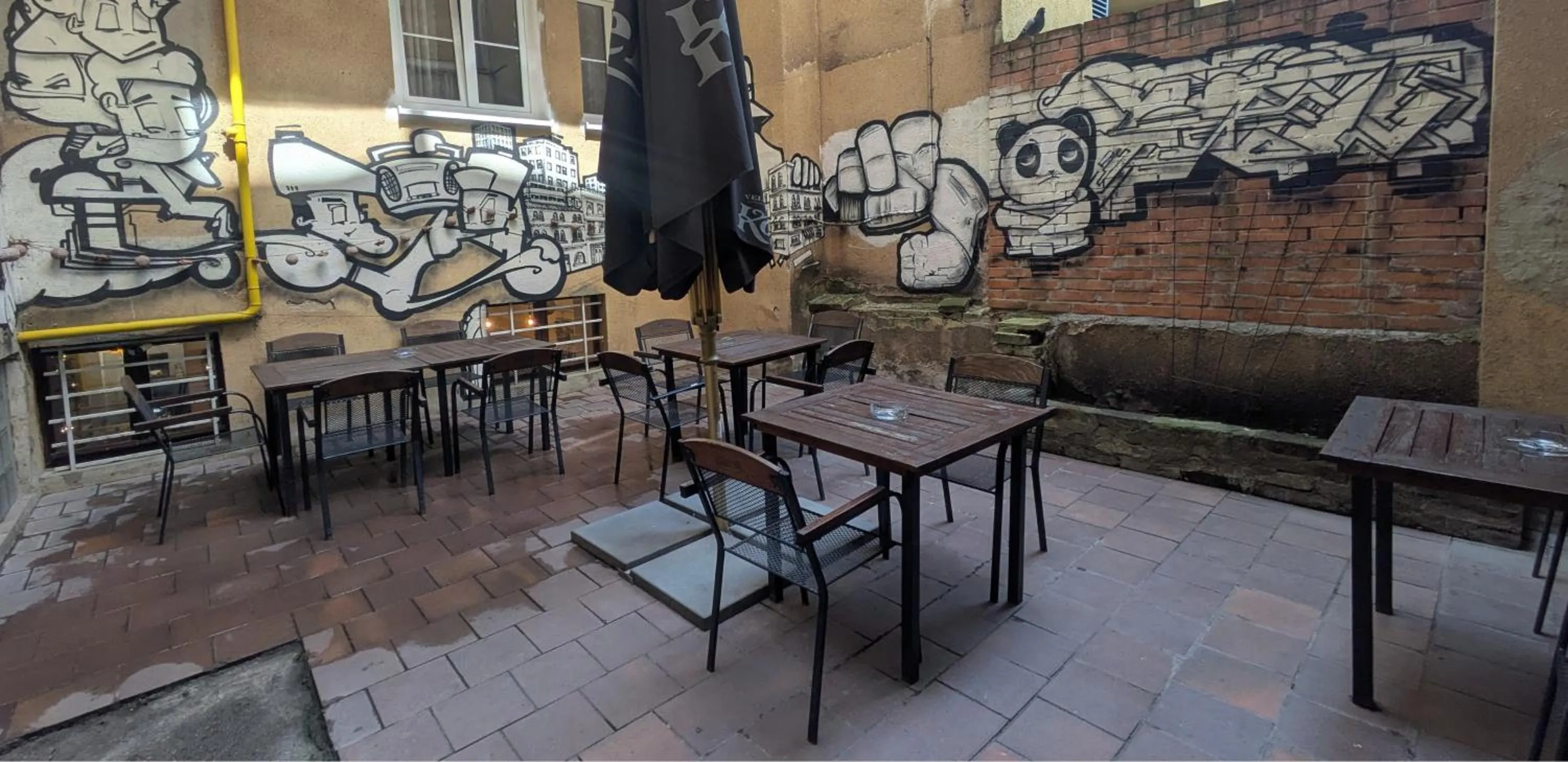 Balcony/Terrace in Clown and Bard Hostel