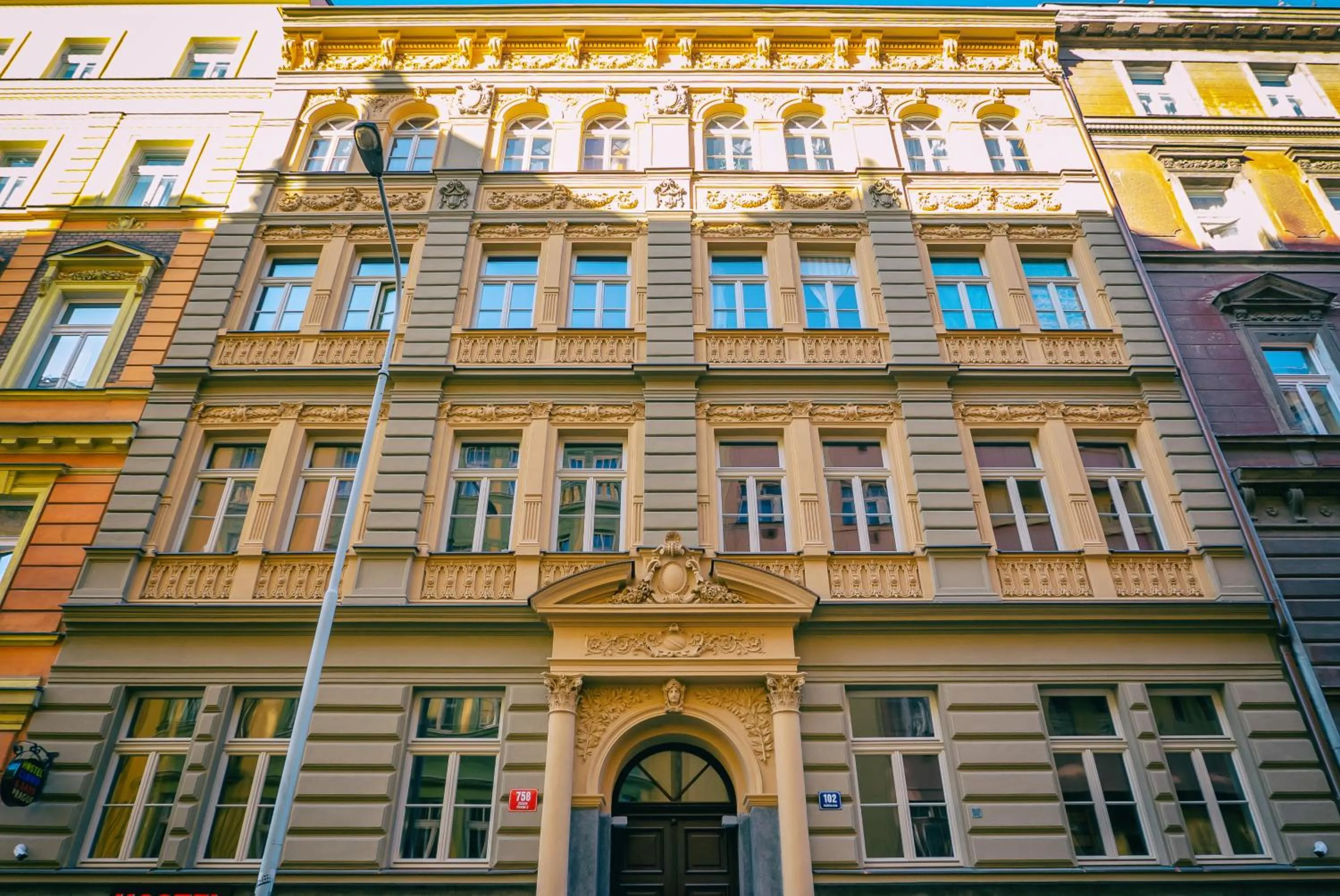 Facade/entrance in Clown and Bard Hostel