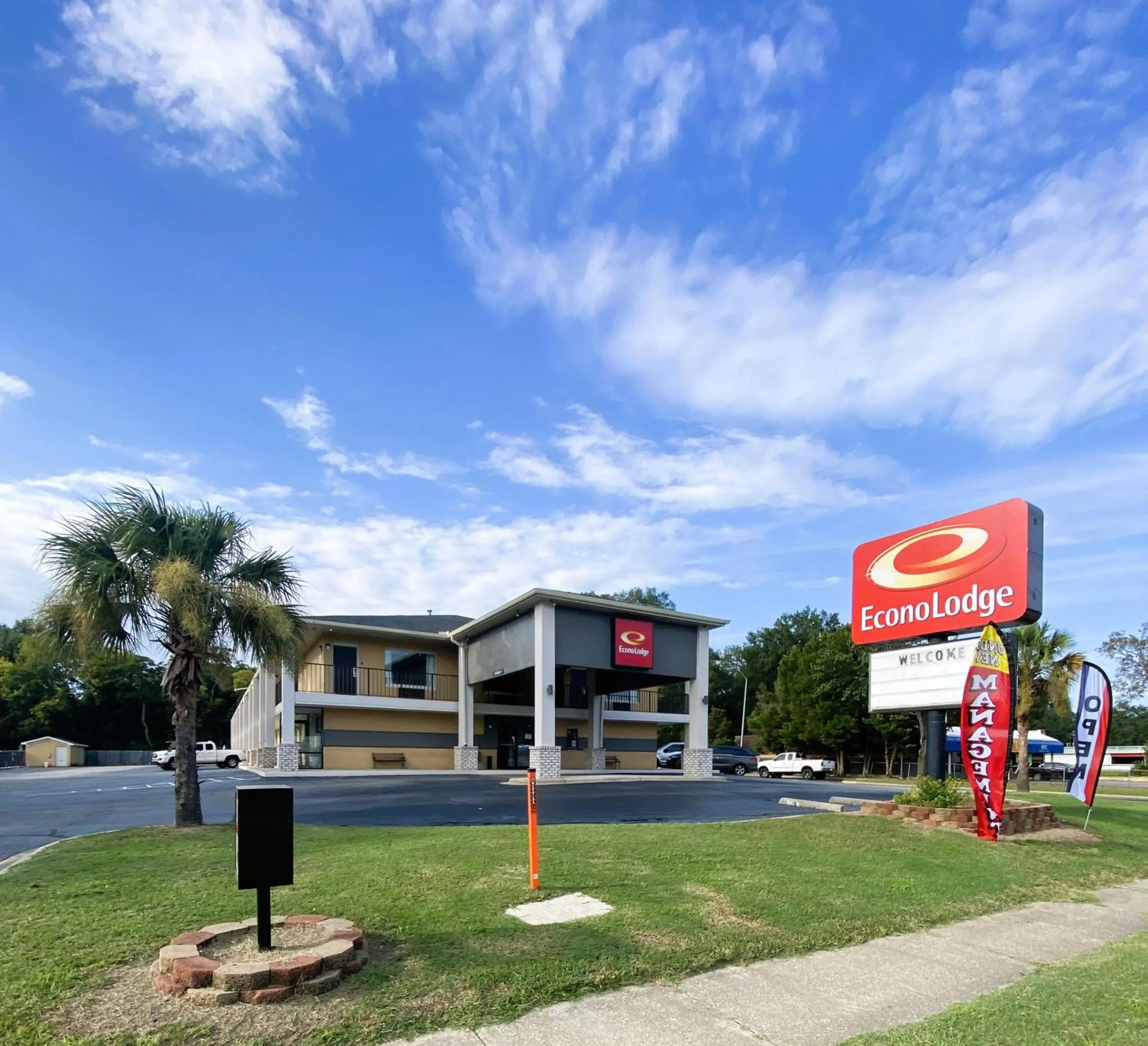 Property building in Econo Lodge Cheraw Market Street