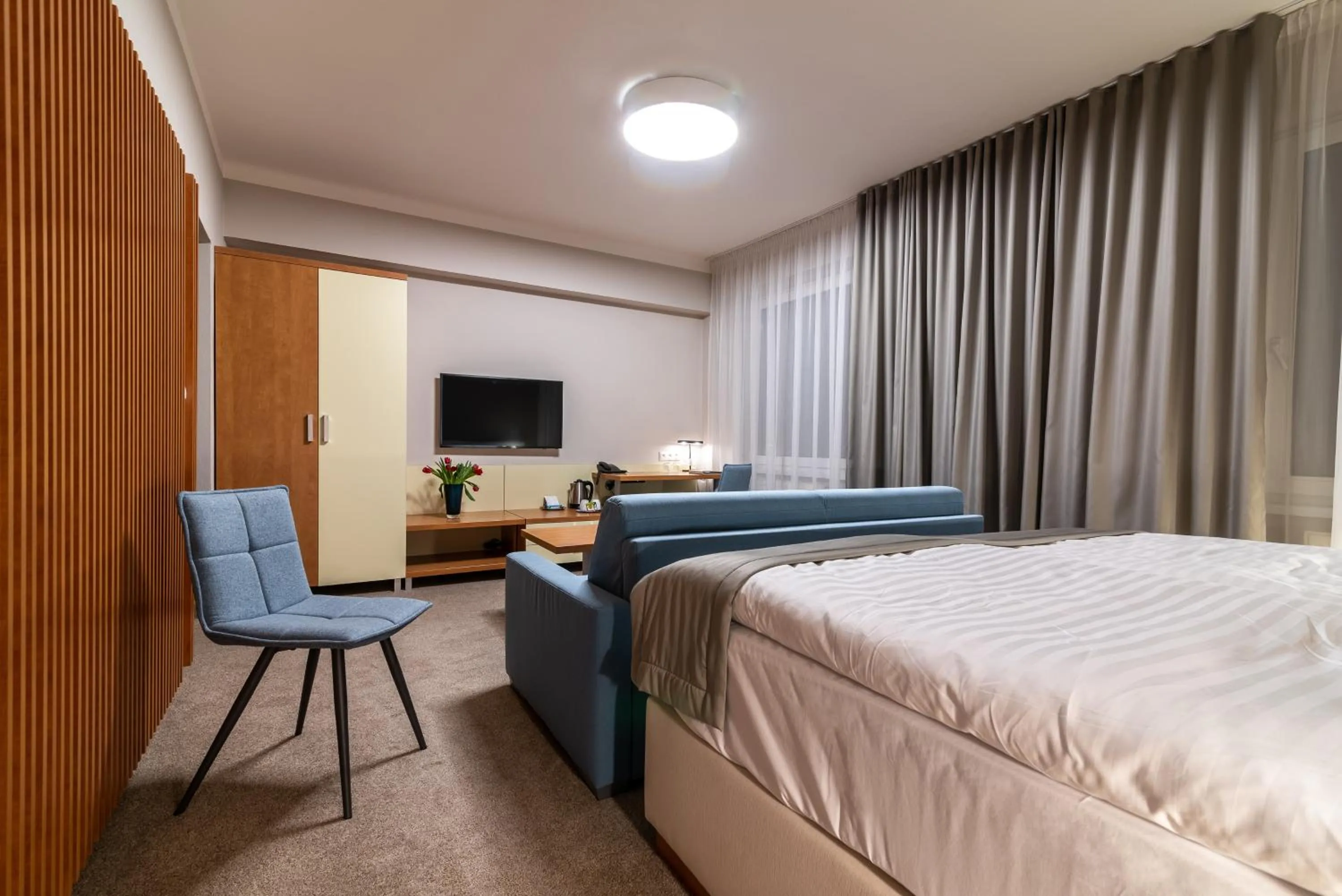 TV and multimedia, Bed in Hotel Karpatia