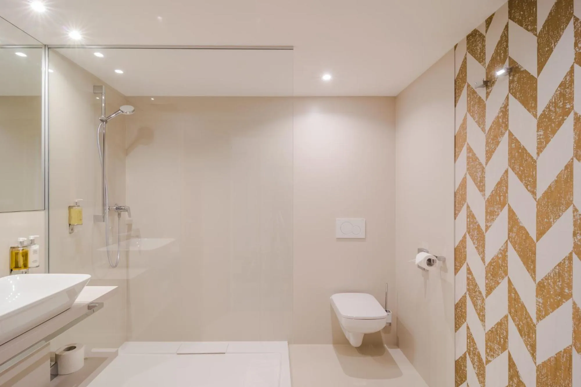 Bathroom in Hotel Karpatia