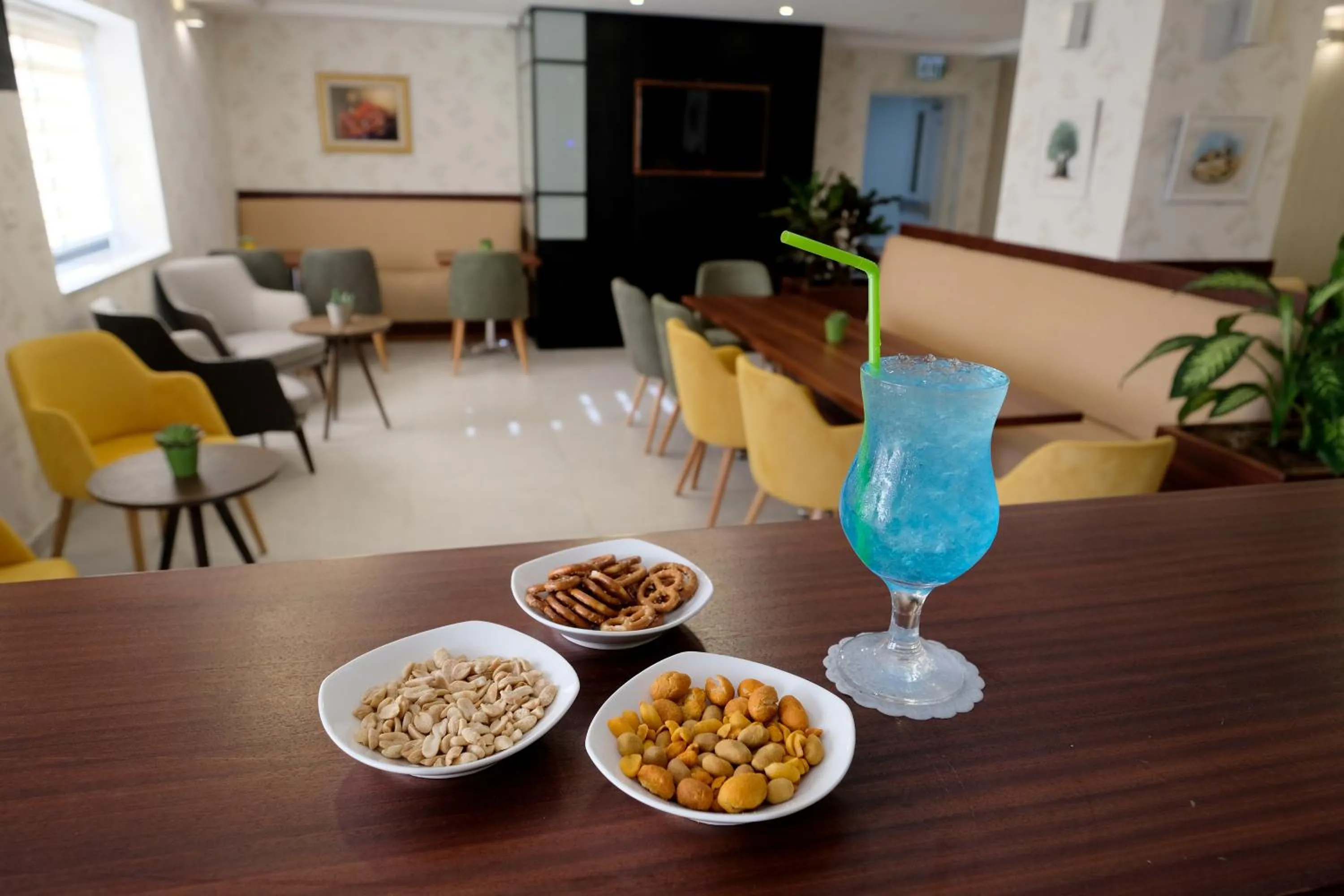 Lounge or bar in Tantur Hills Hotel - Jerusalem