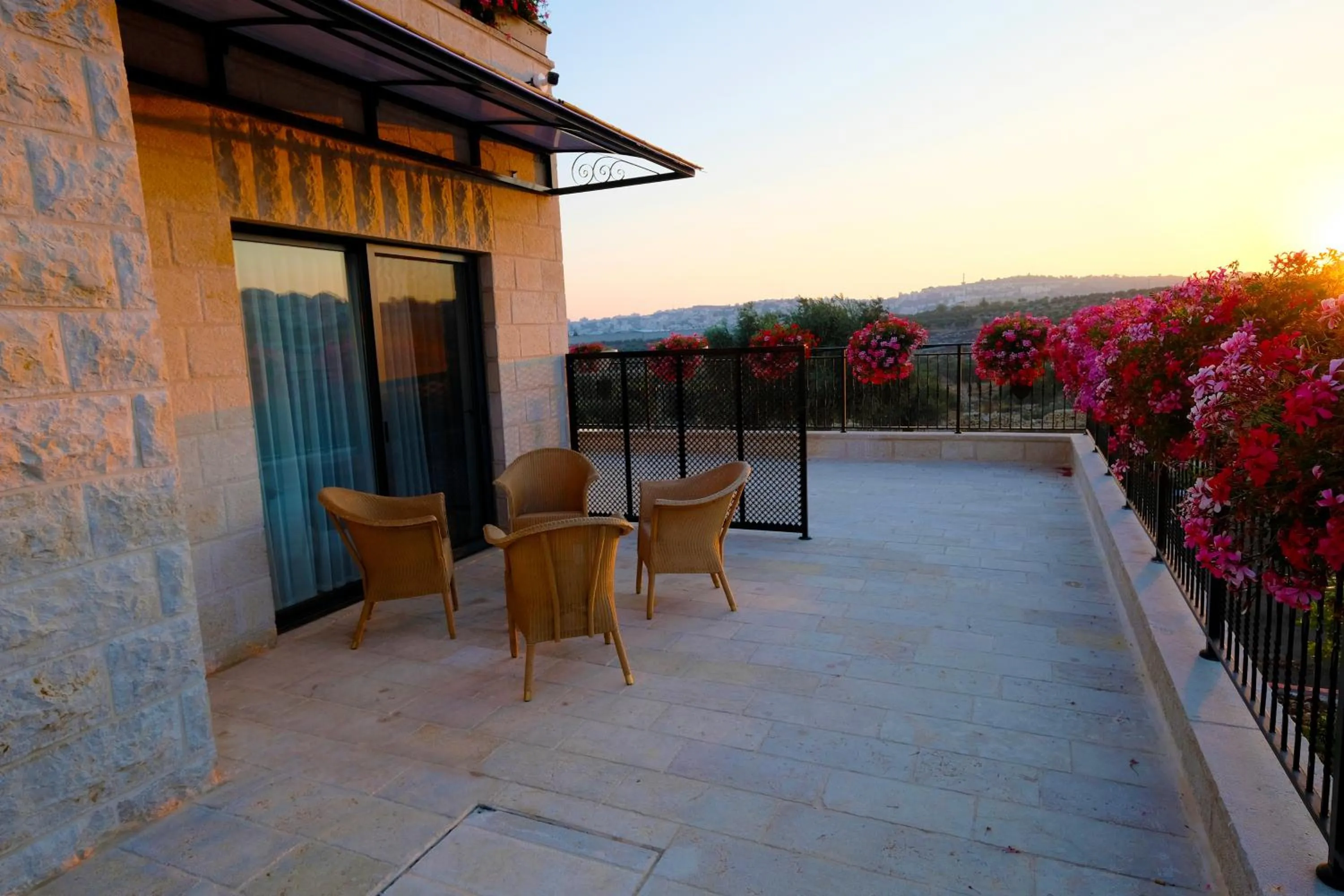 Property building in Tantur Hills Hotel - Jerusalem