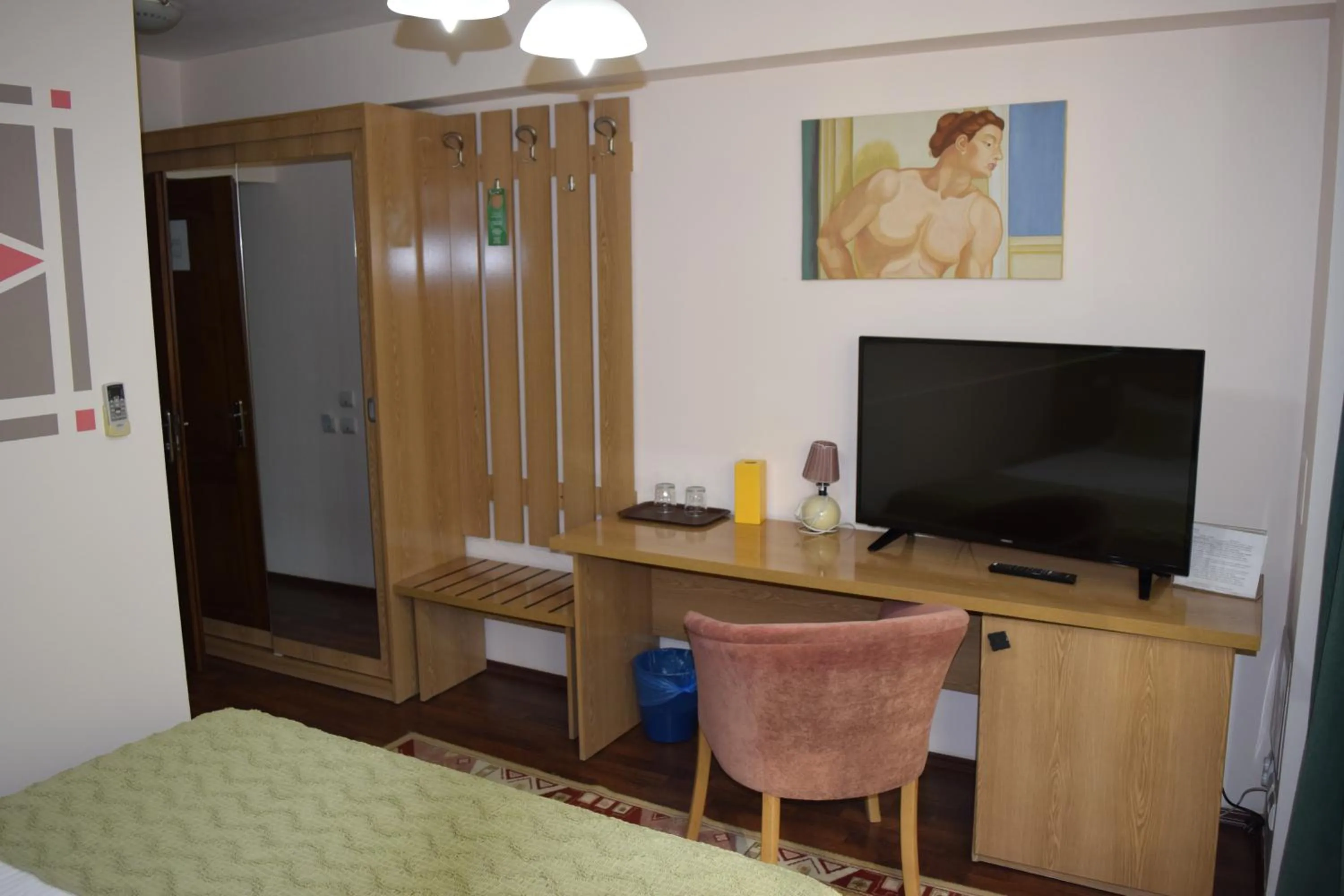 Seating area in Hotel Michelangelo