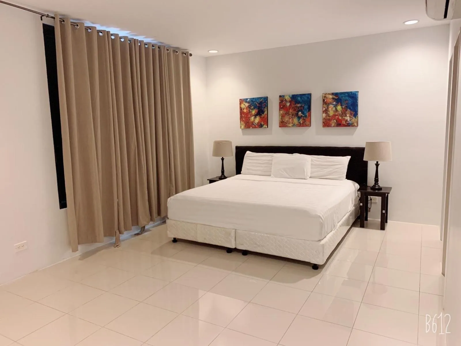 Photo of the whole room, Bed in Tumon Bel-Air Serviced Residence
