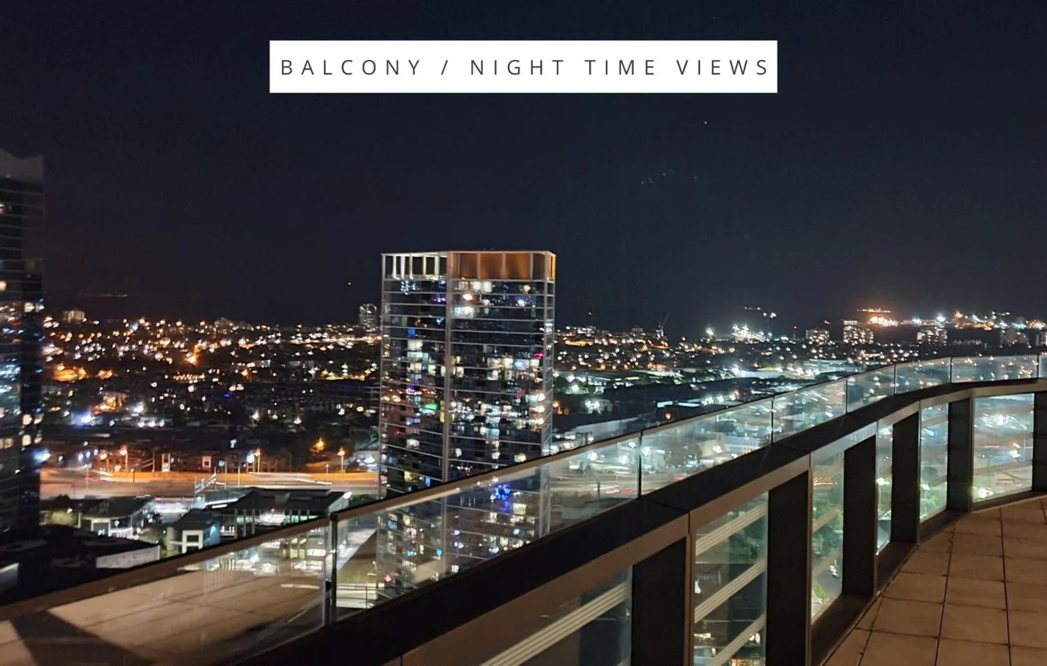Night in Melbourne Lifestyle Apartments - Best Views on Collins