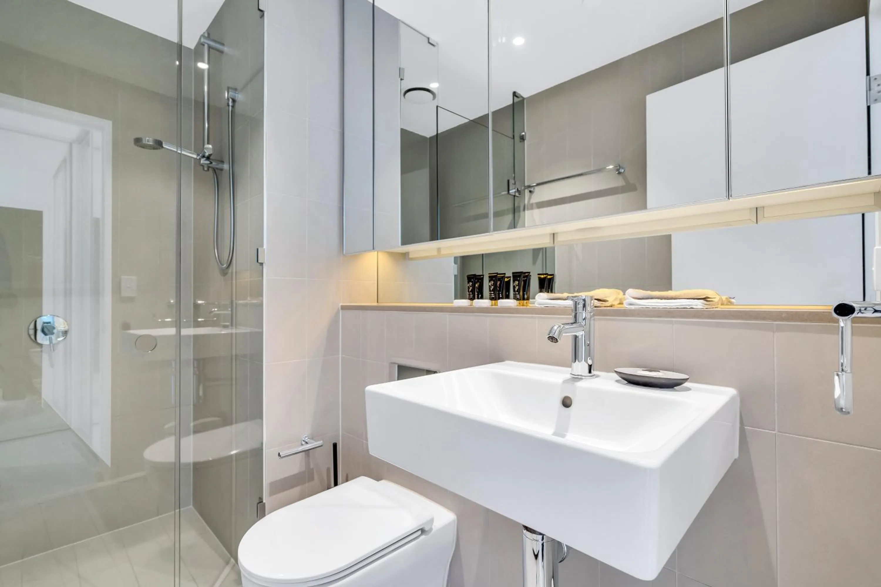 Shower in Melbourne Lifestyle Apartments - Best Views on Collins