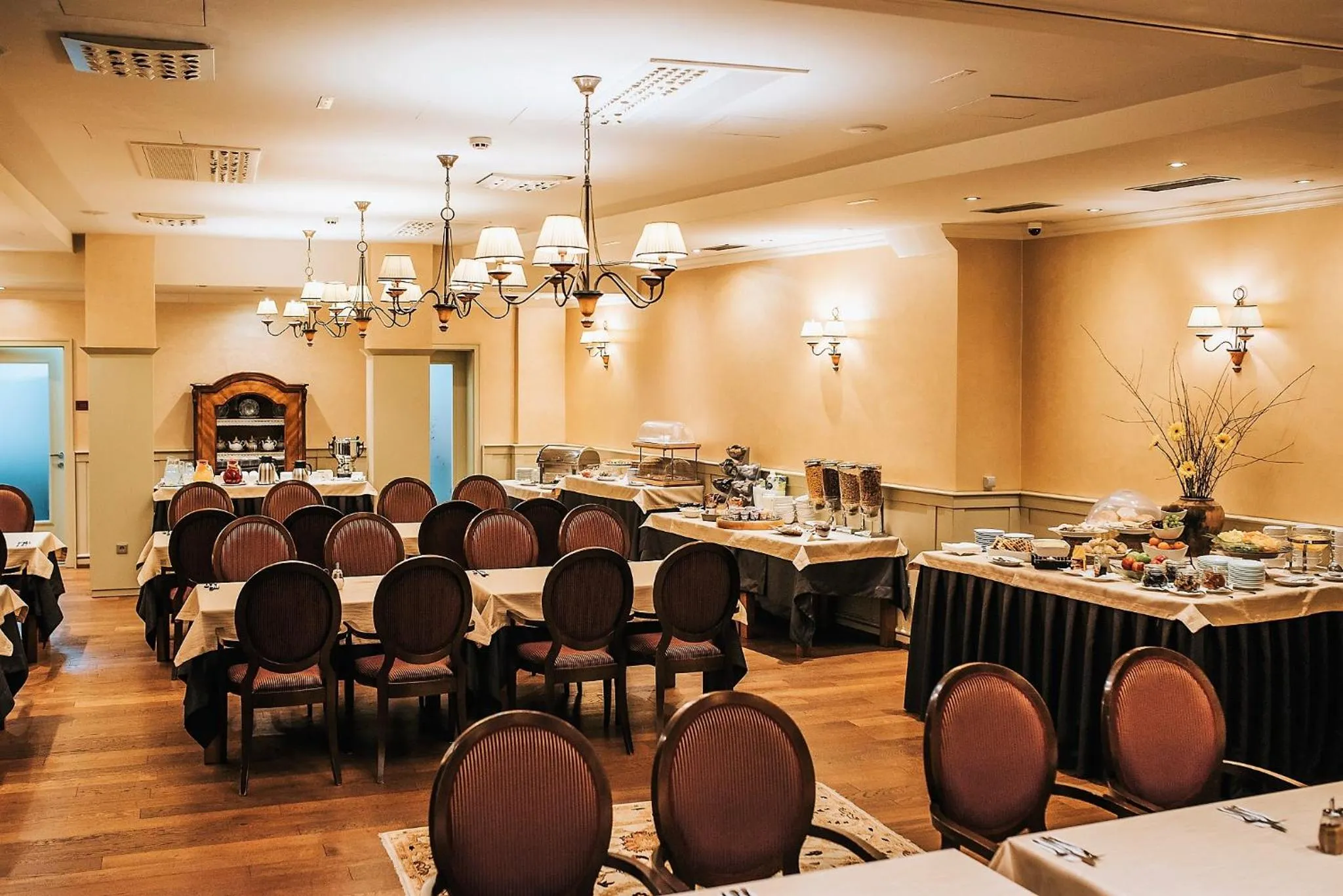 Meeting/conference room in Hotel Mitra, Story Hotels