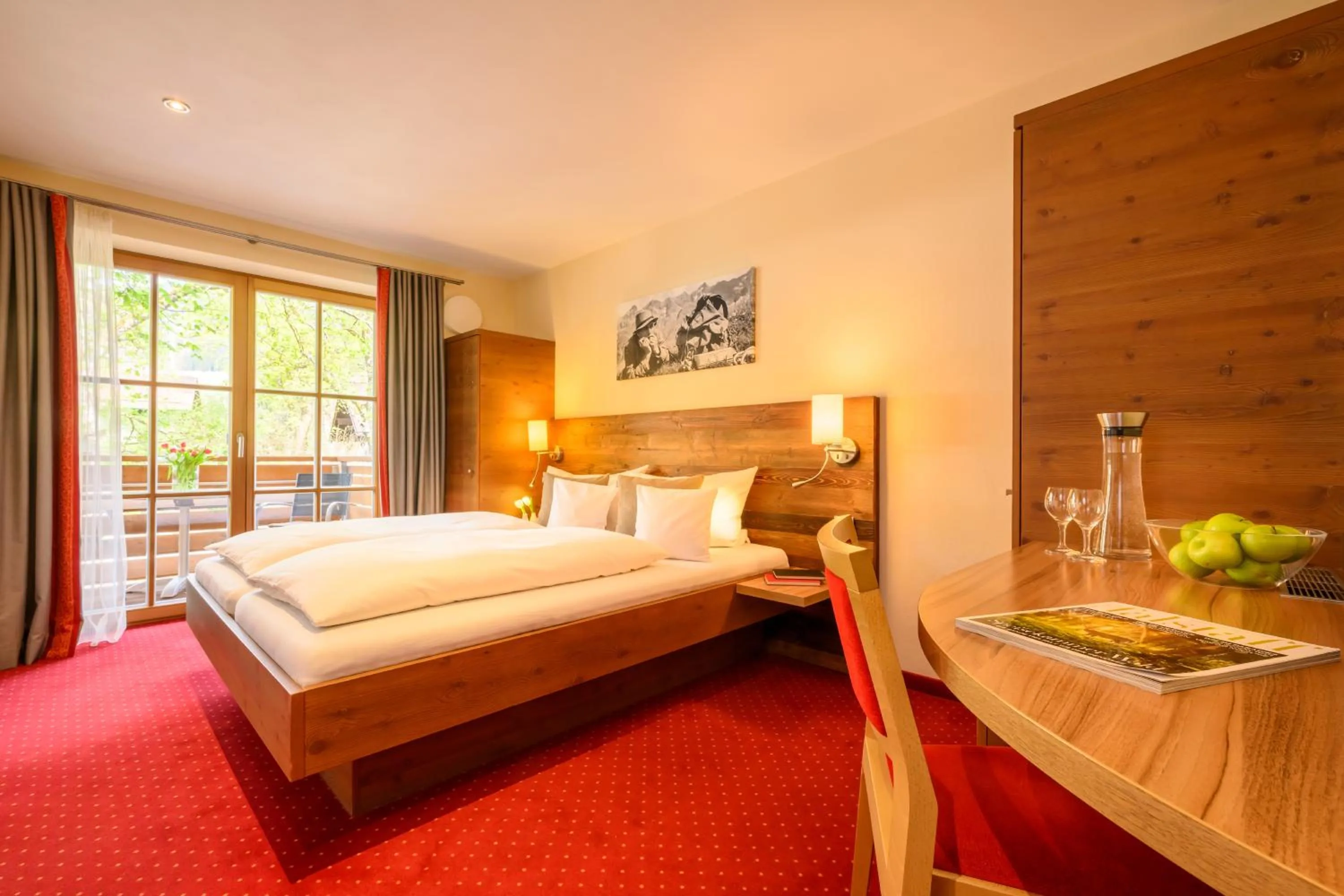 Living room, Bed in Aparthotel Weinklause Superior