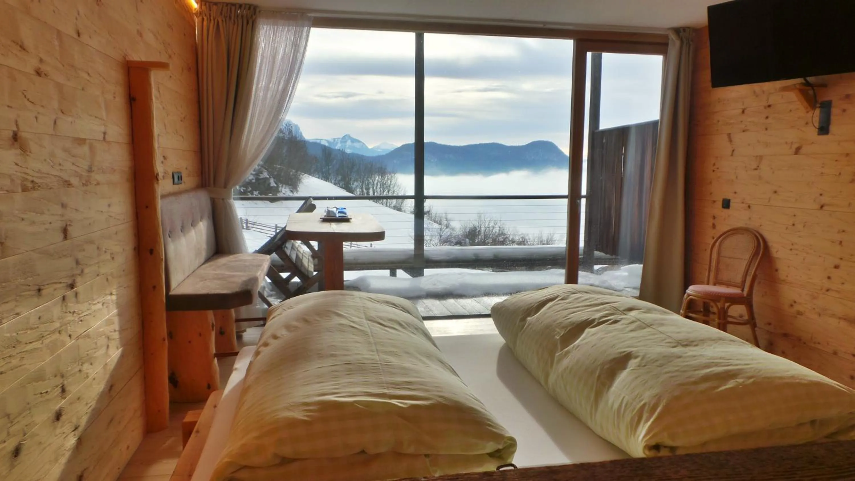 Bed in Albergo Gasthof zur Krone