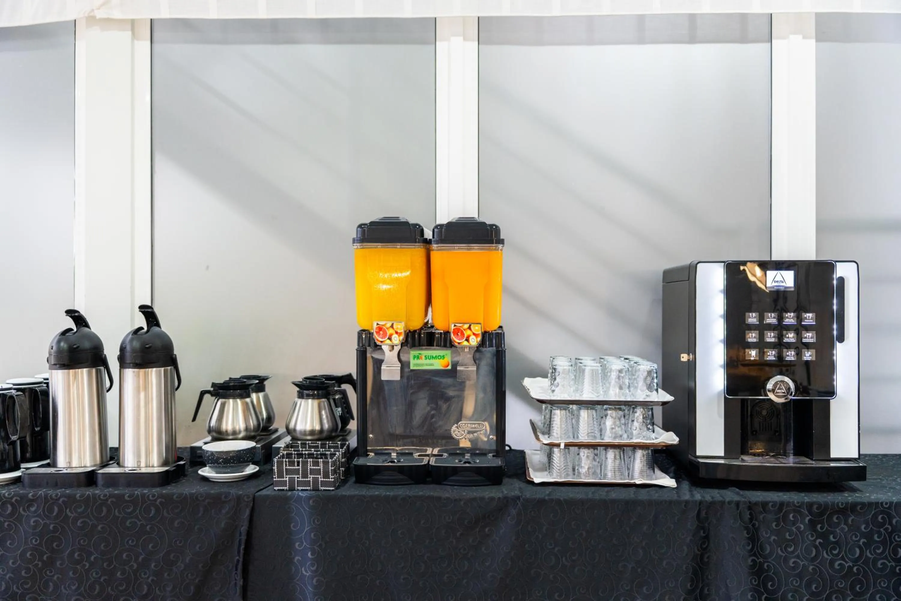 Breakfast in Spirit Hotel Fonte Real - Antigo Hotel Flora