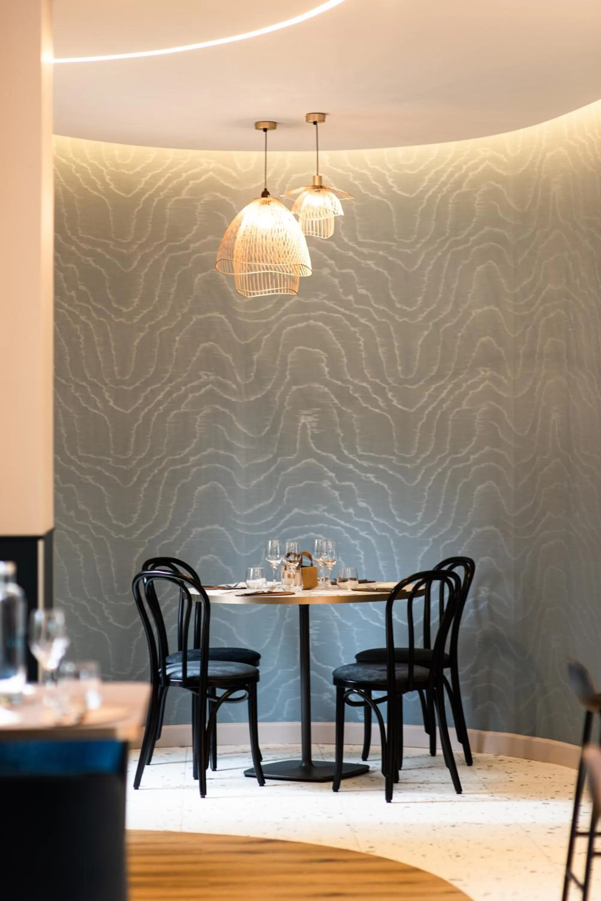 Lounge or bar in La Maison OBONO Hôtel & Spa