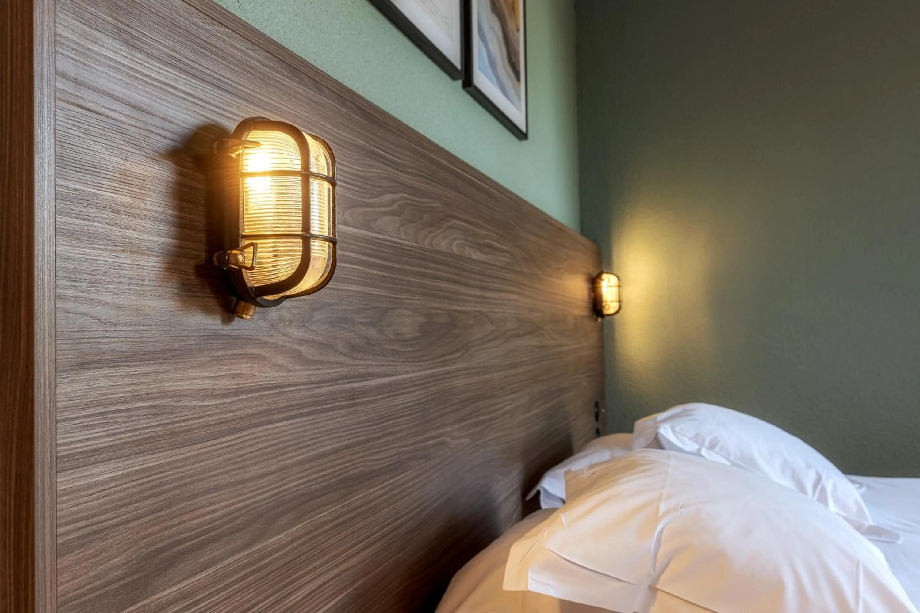 Bed in La Maison OBONO Hôtel & Spa