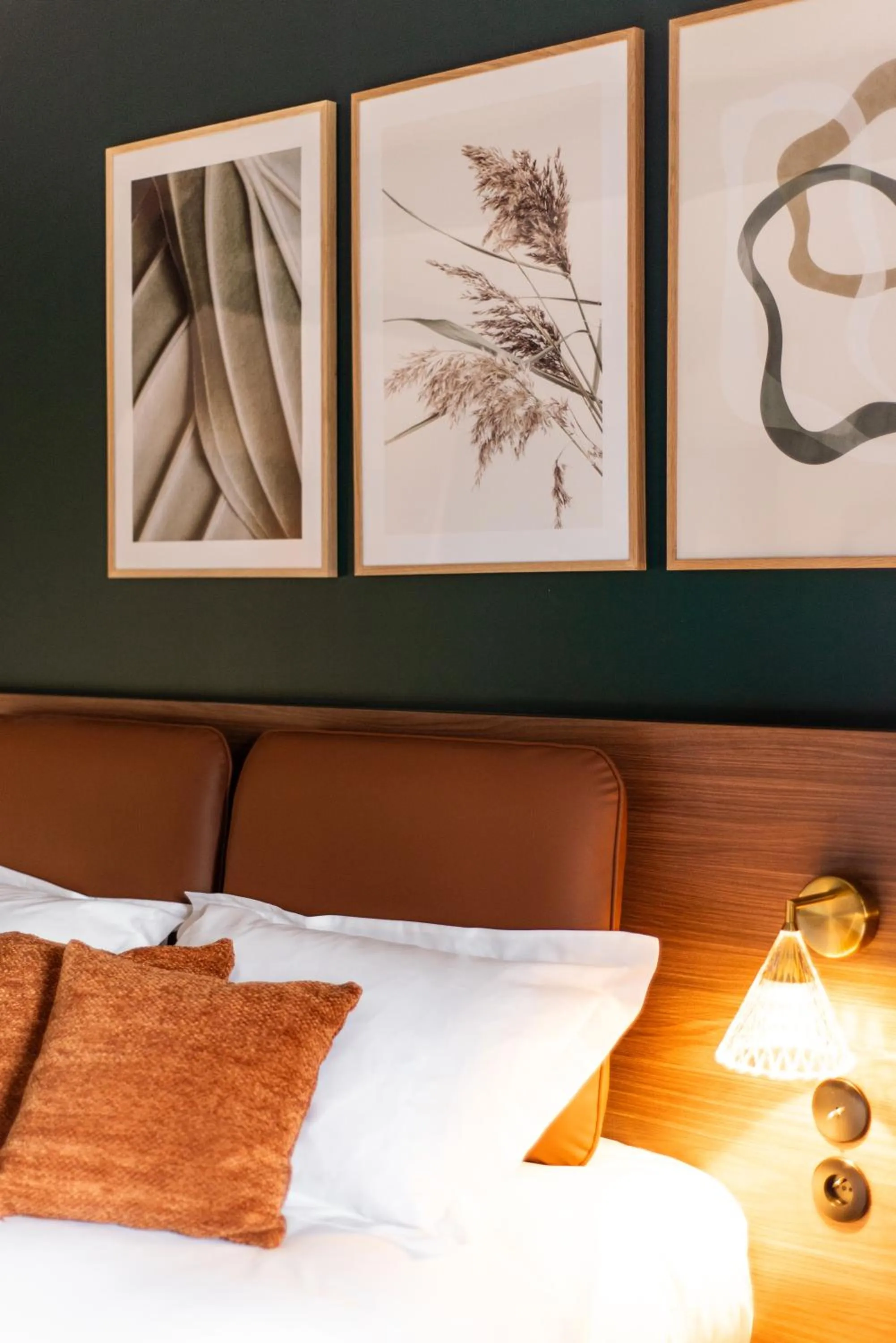 Decorative detail, Bed in La Maison OBONO Hôtel & Spa