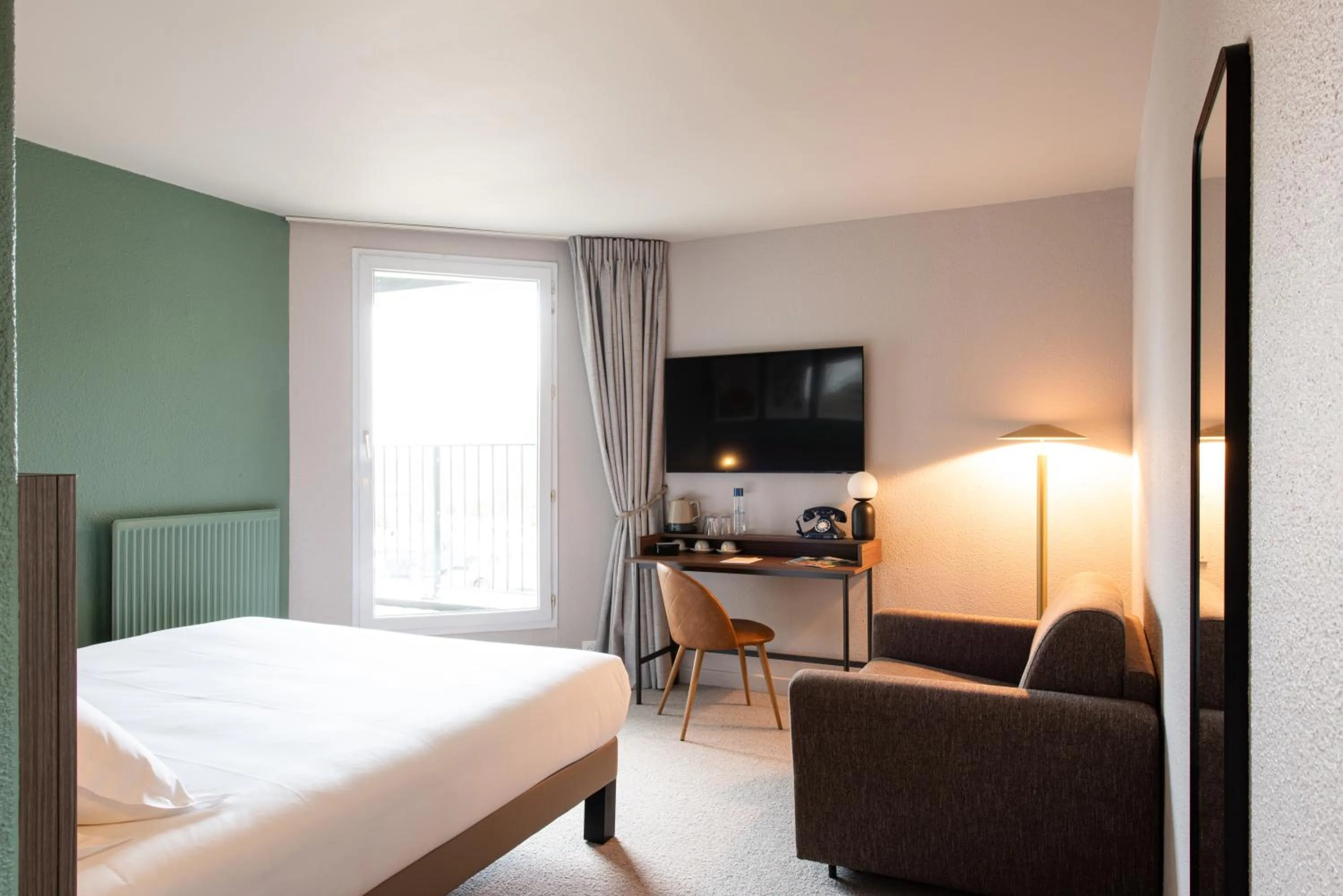 Photo of the whole room, Bed in La Maison OBONO Hôtel & Spa