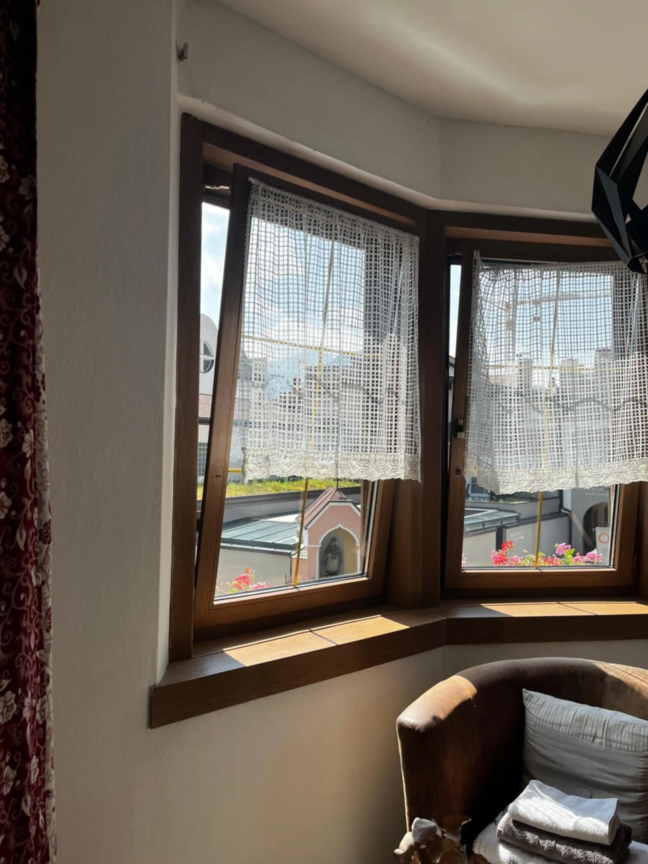 Seating area in Gasthof Sterzingerhof