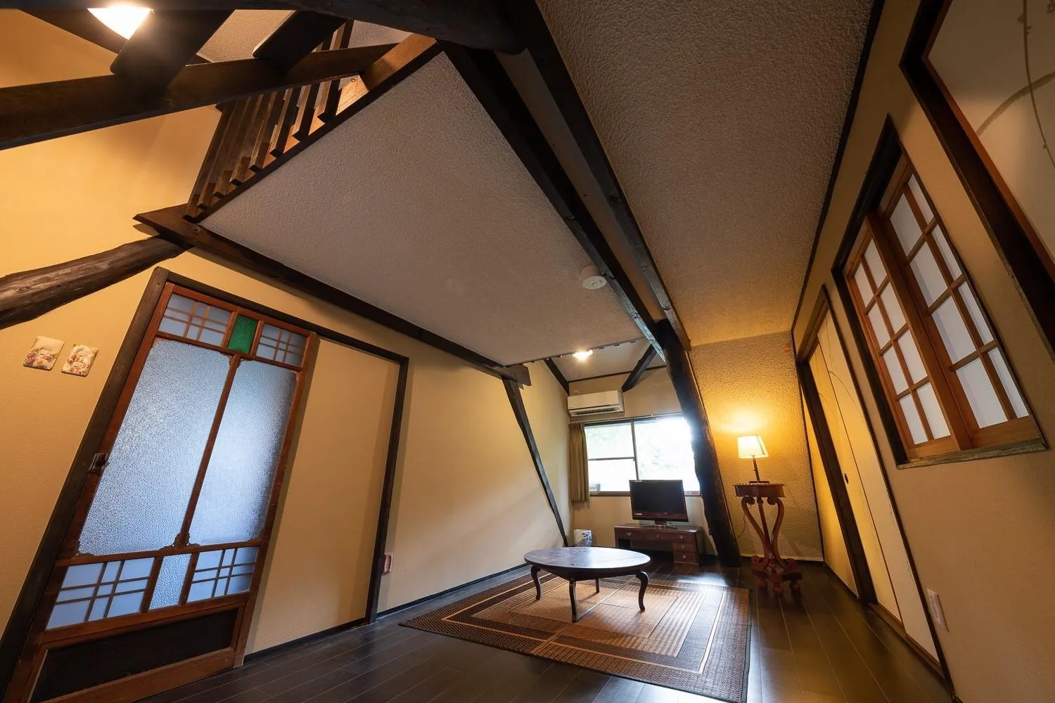 Living room in Taisho Yufu no Hana