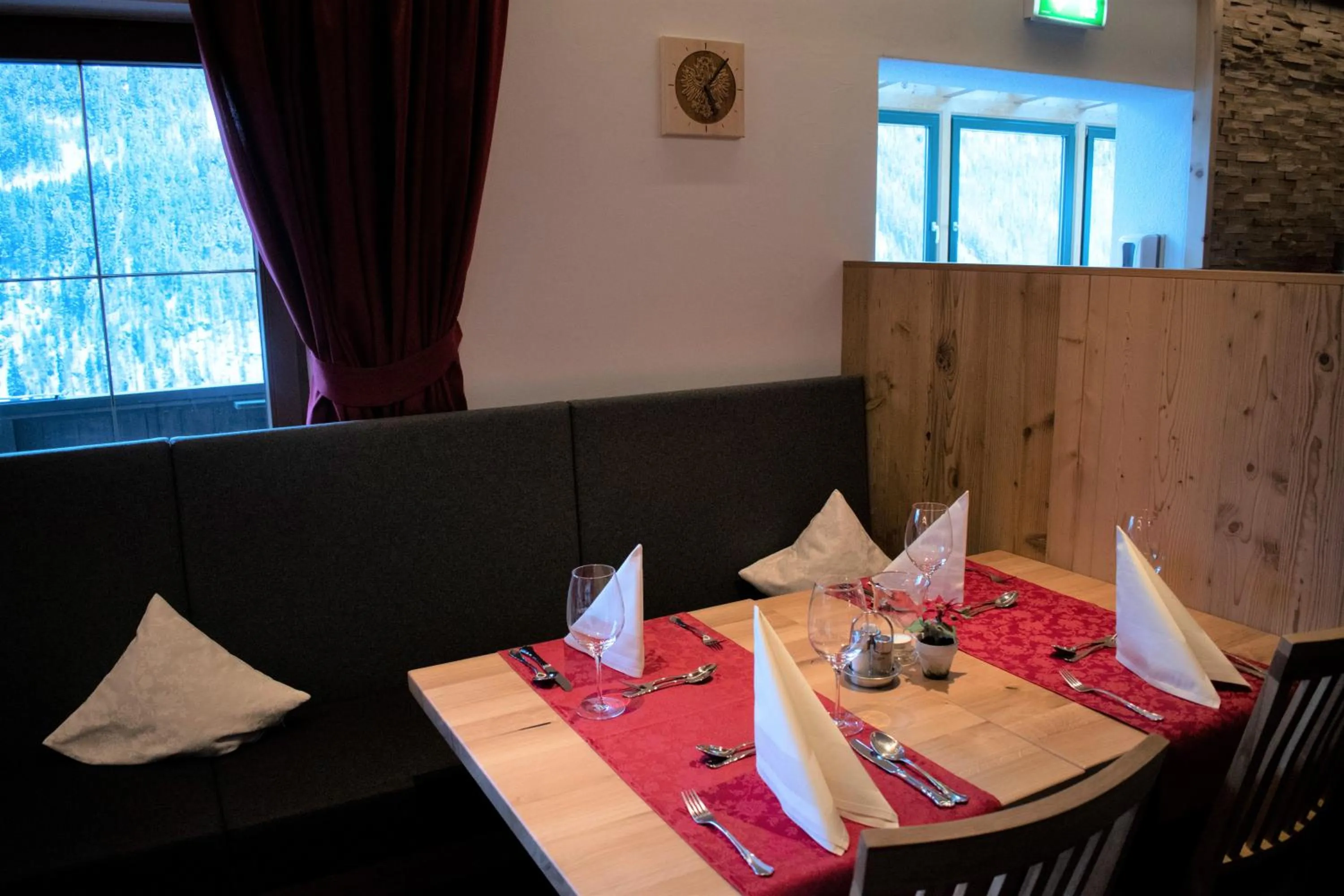 Restaurant/places to eat in Pension Winnebach