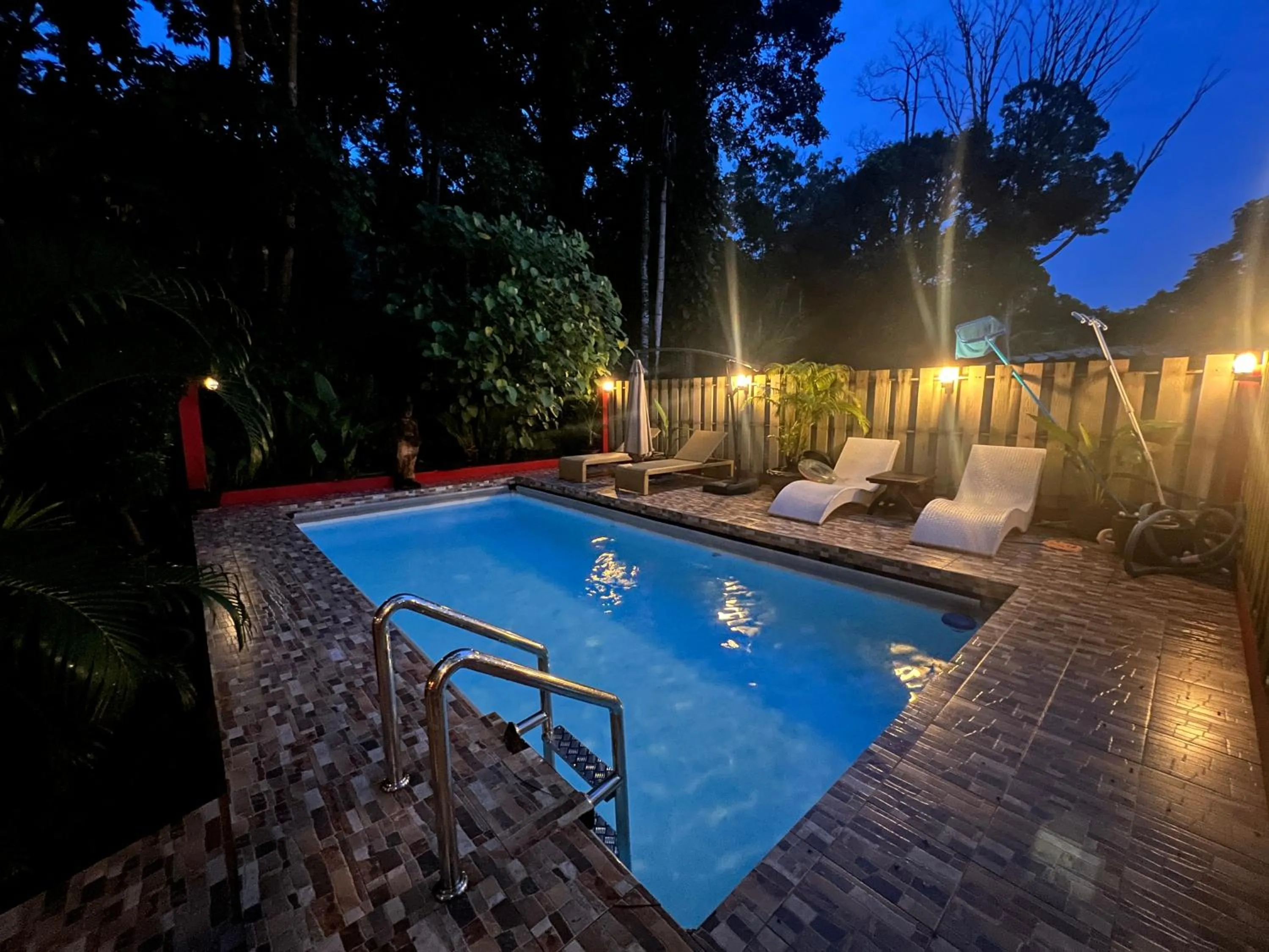 Night in Baan Ton Rak Boutique Resort