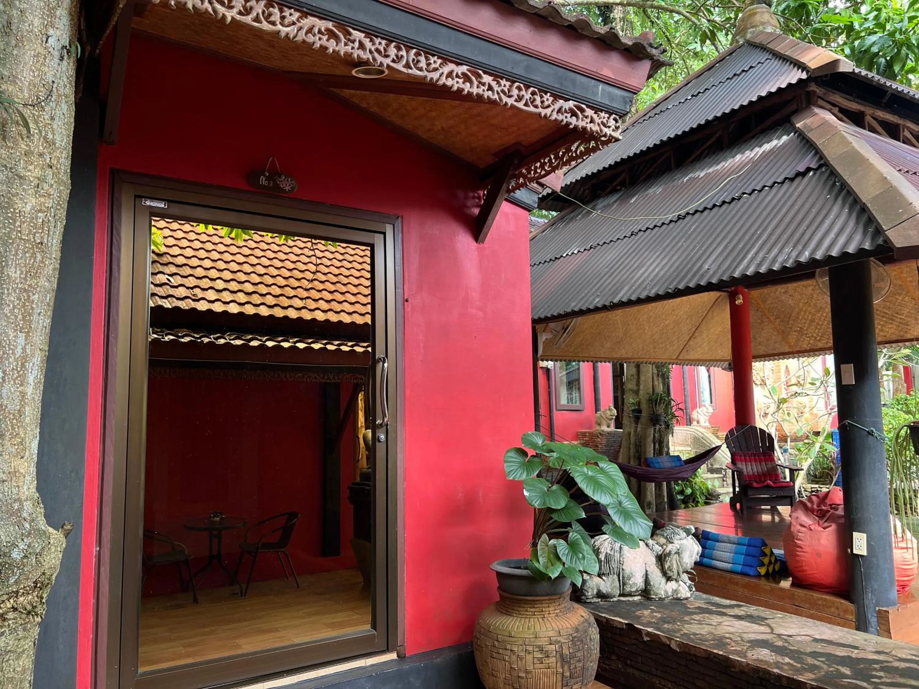 Property building in Baan Ton Rak Boutique Resort