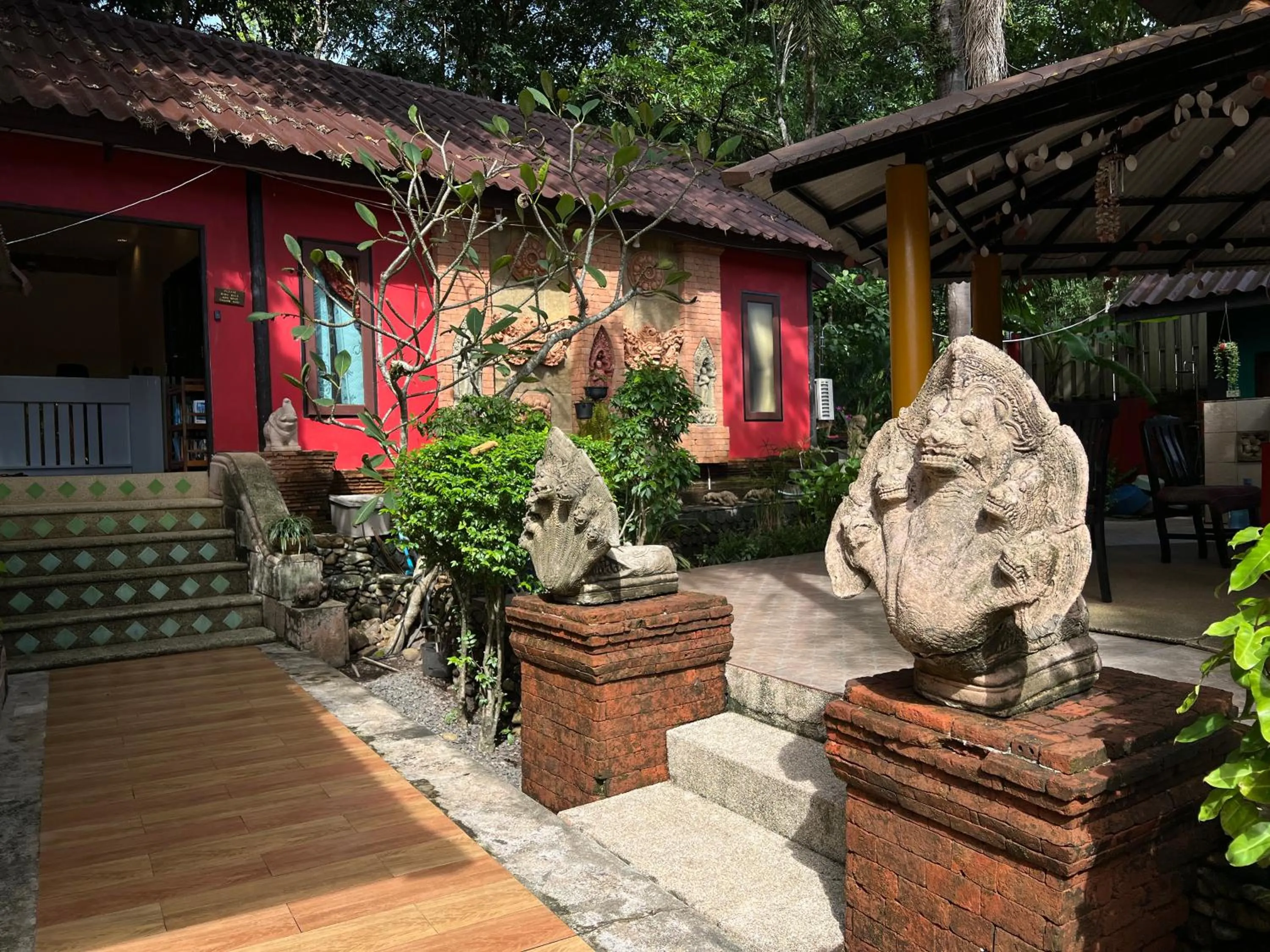 Property building in Baan Ton Rak Boutique Resort