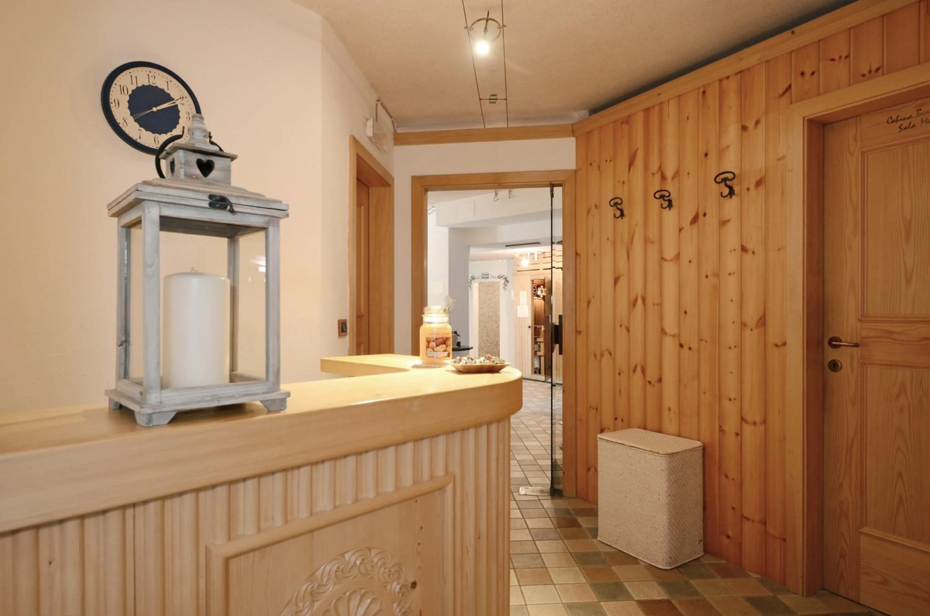 Swimming pool in Hotel La Soldanella