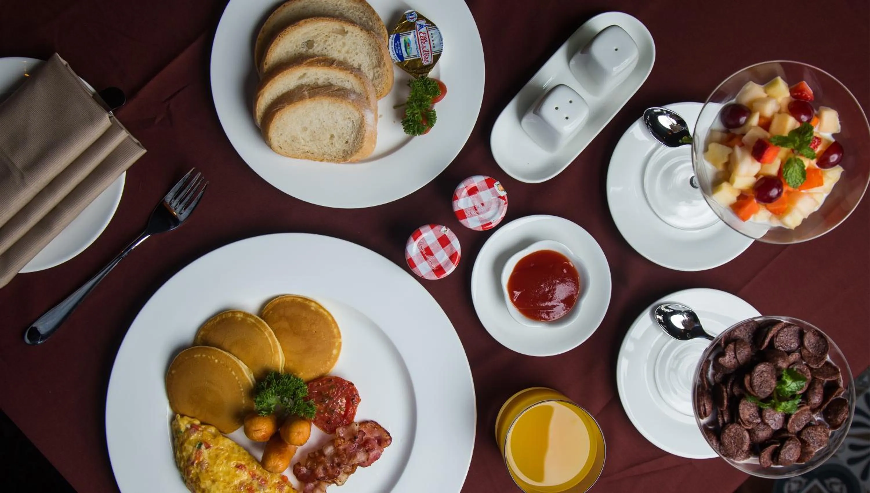 Food and drinks in BB Angkor Green Resort