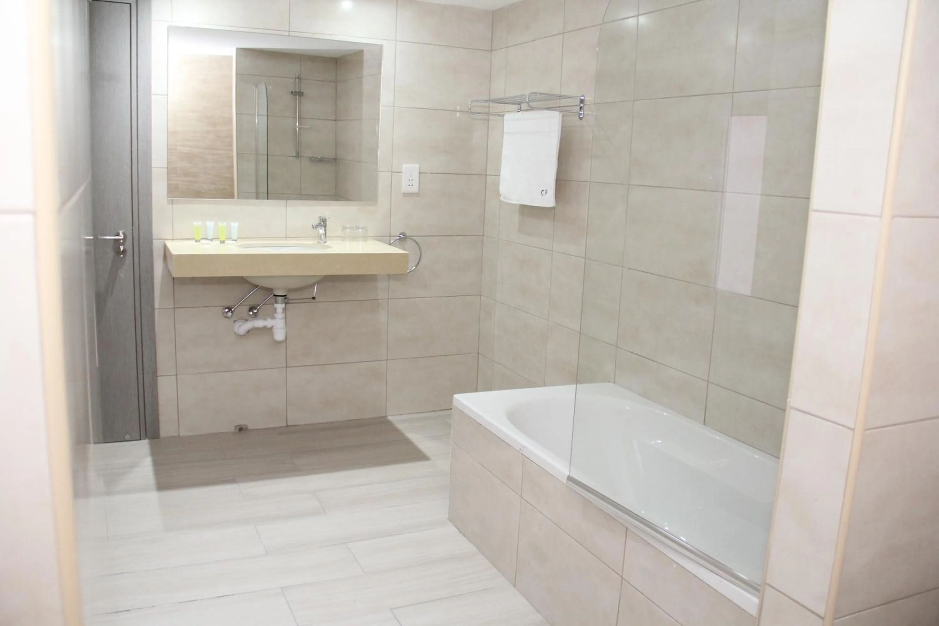 Bathroom in Captain Pier Hotel