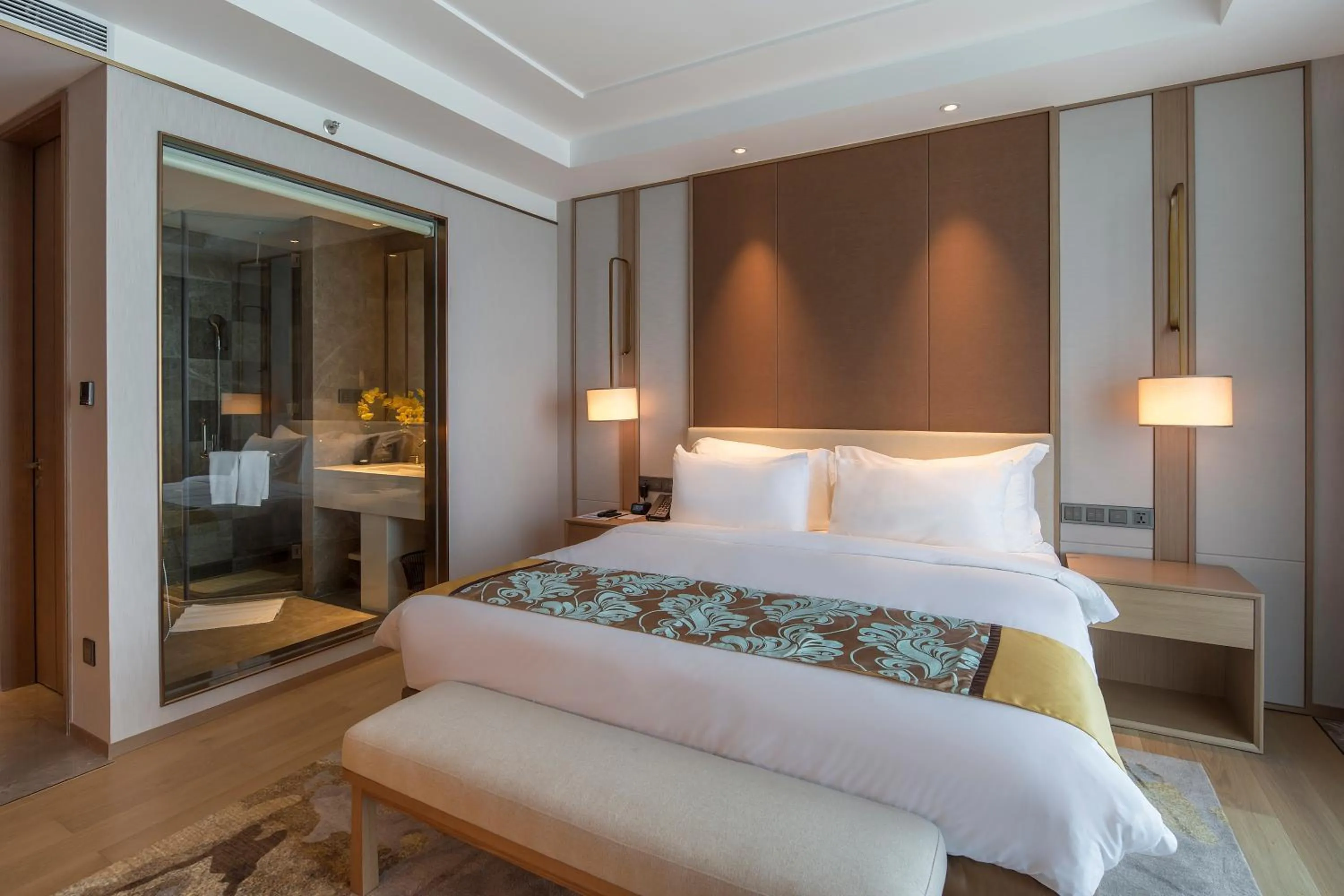 Bed in Jing Shang Hotel