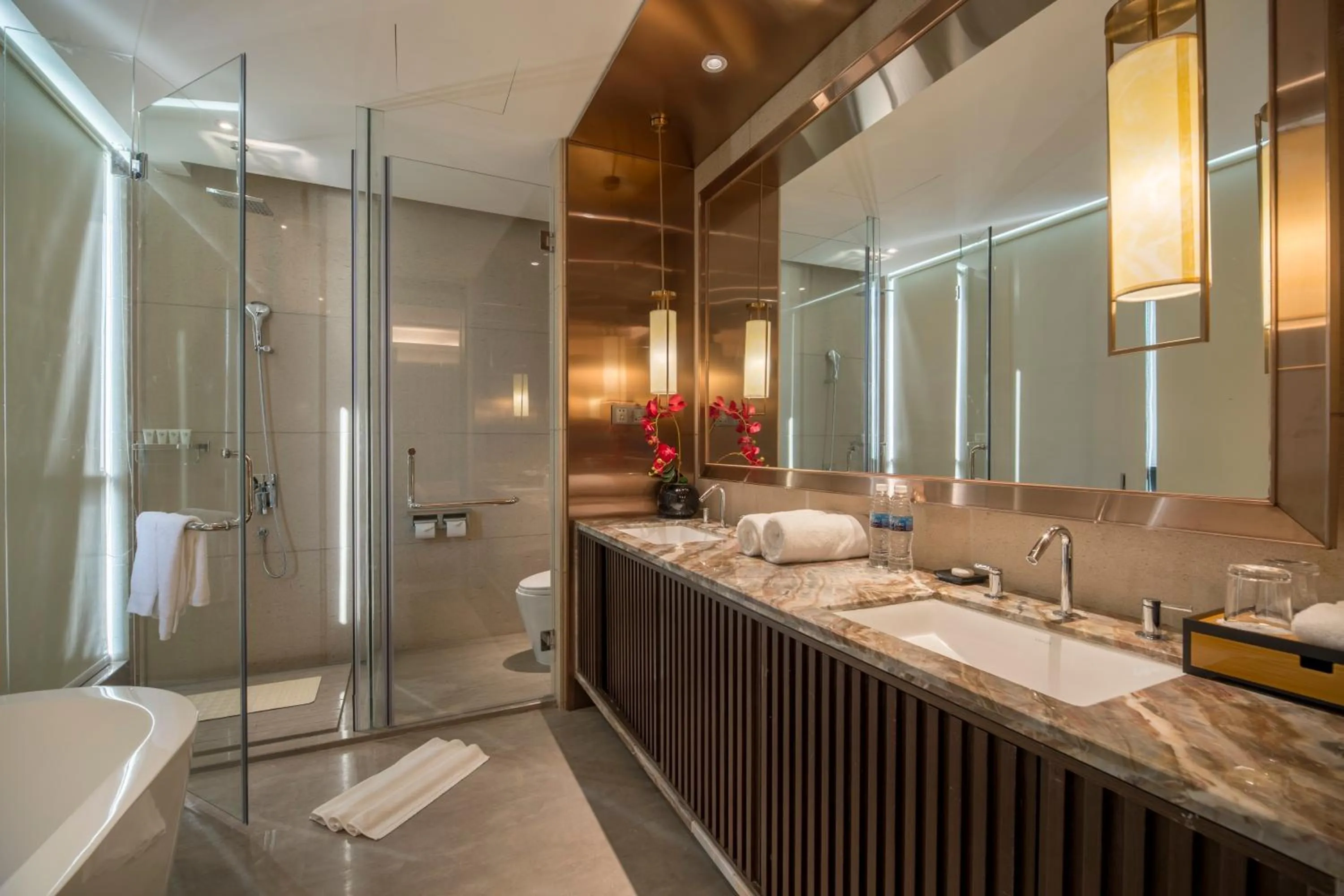 Bathroom in Jing Shang Hotel