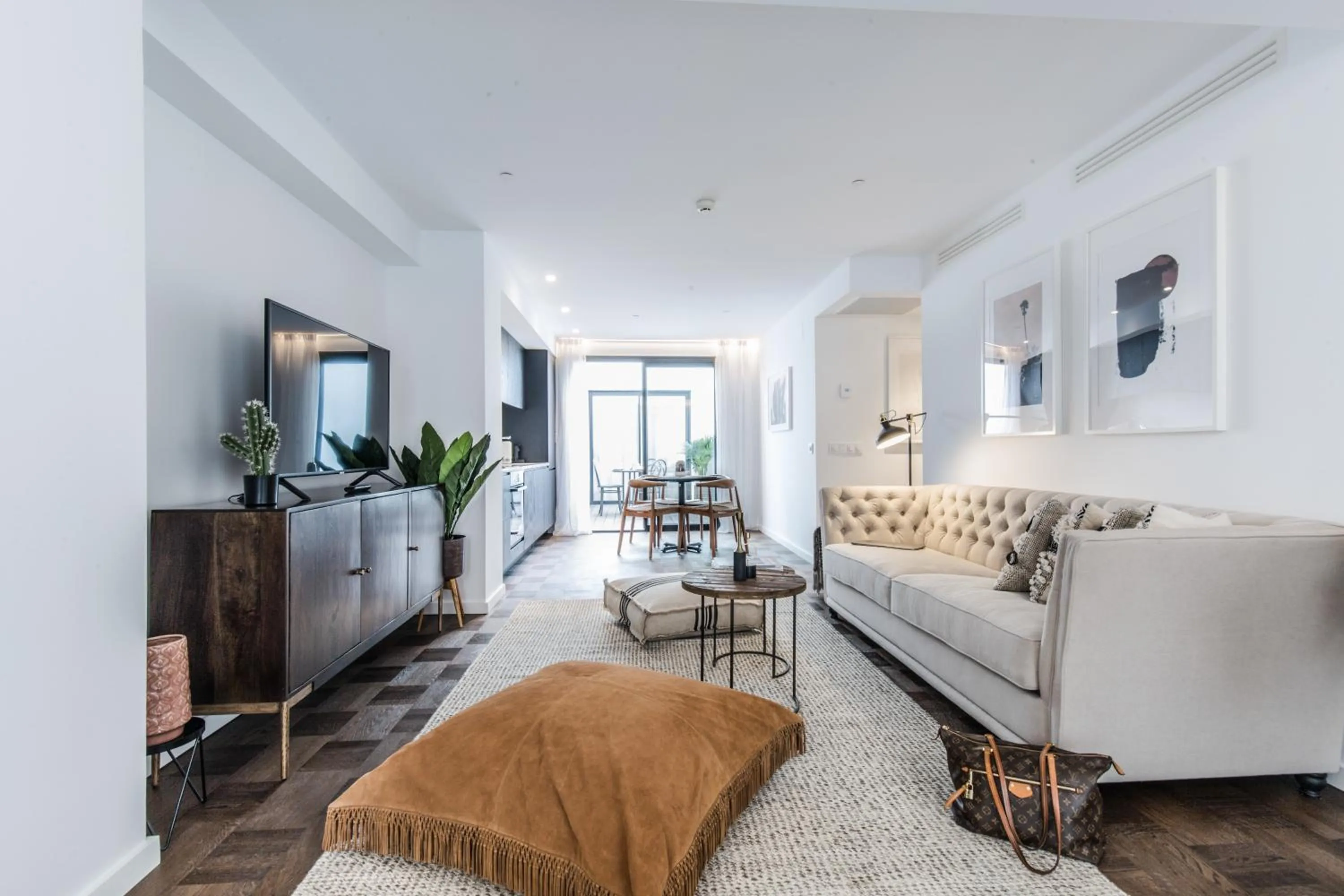 Bed in Terreno Suites