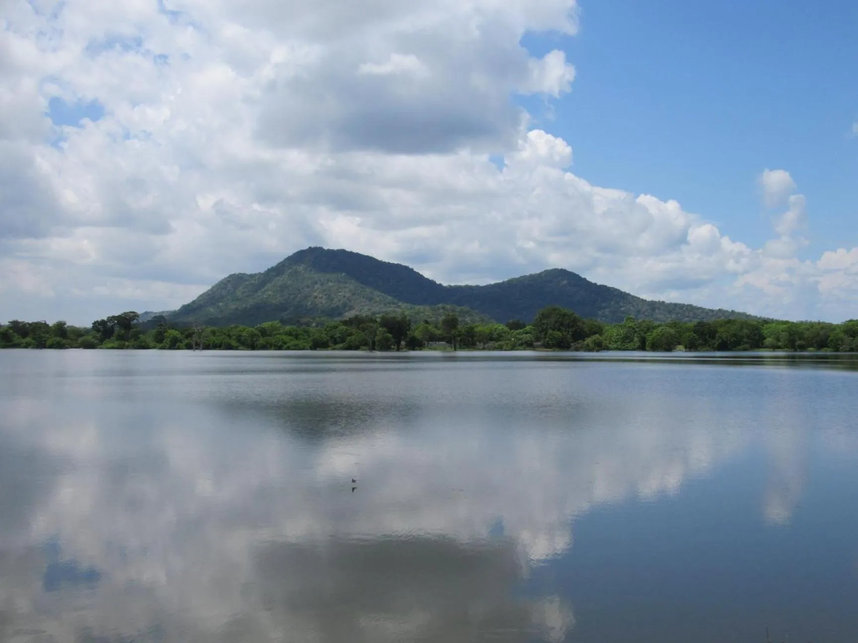 Lake view in Wadula Safari - Yala