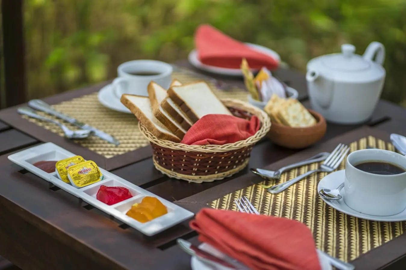 Breakfast in Wadula Safari - Yala