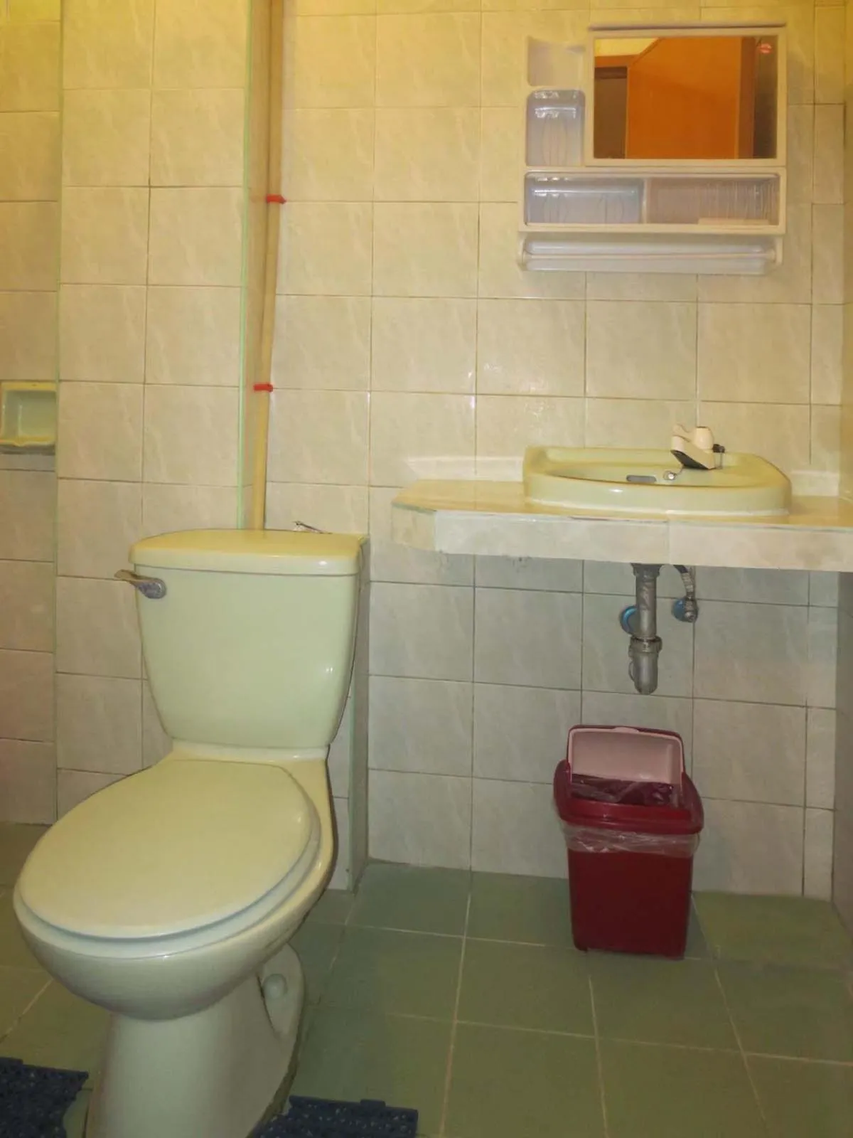 Toilet in Sulu Plaza