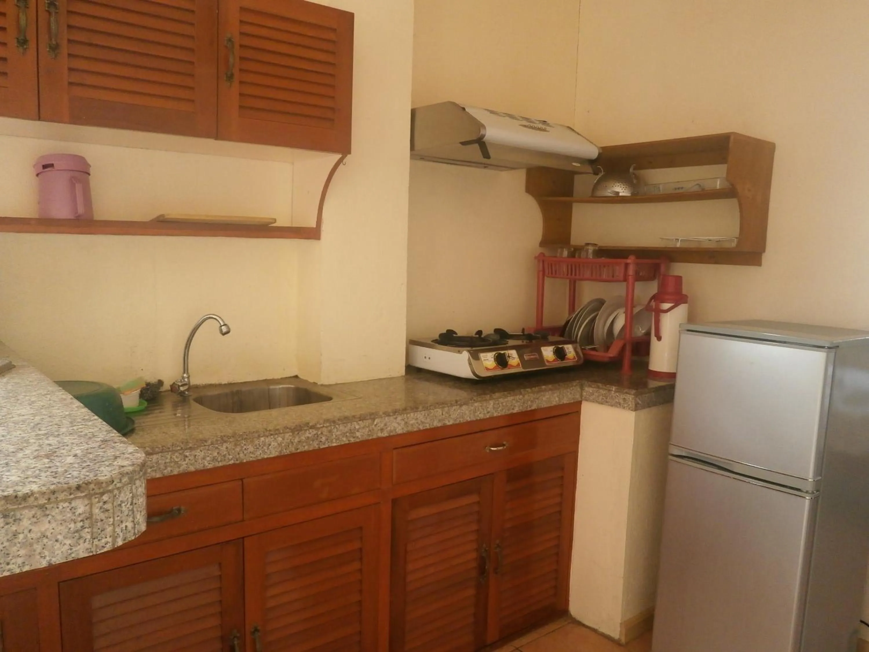 Kitchen or kitchenette in Sulu Plaza