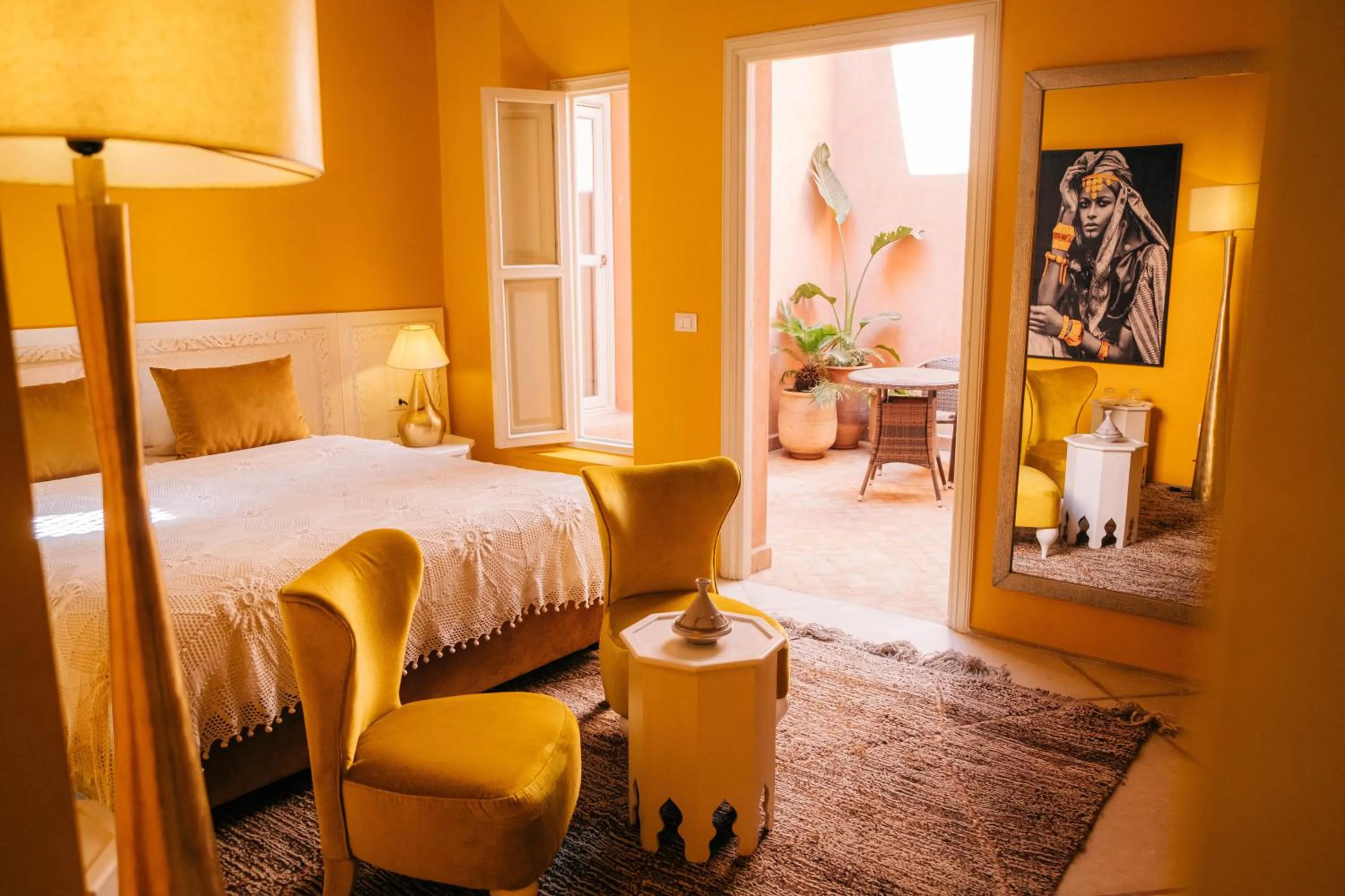 Bed in Riad Nashira & Spa